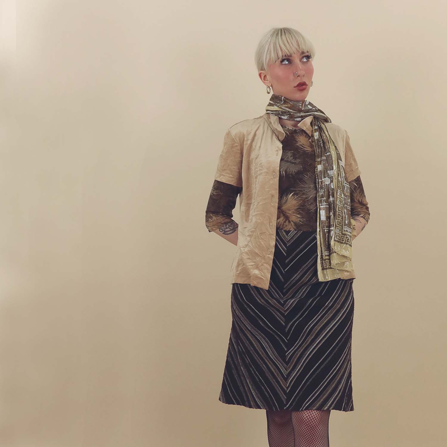 Women's Vintage 70s Tops