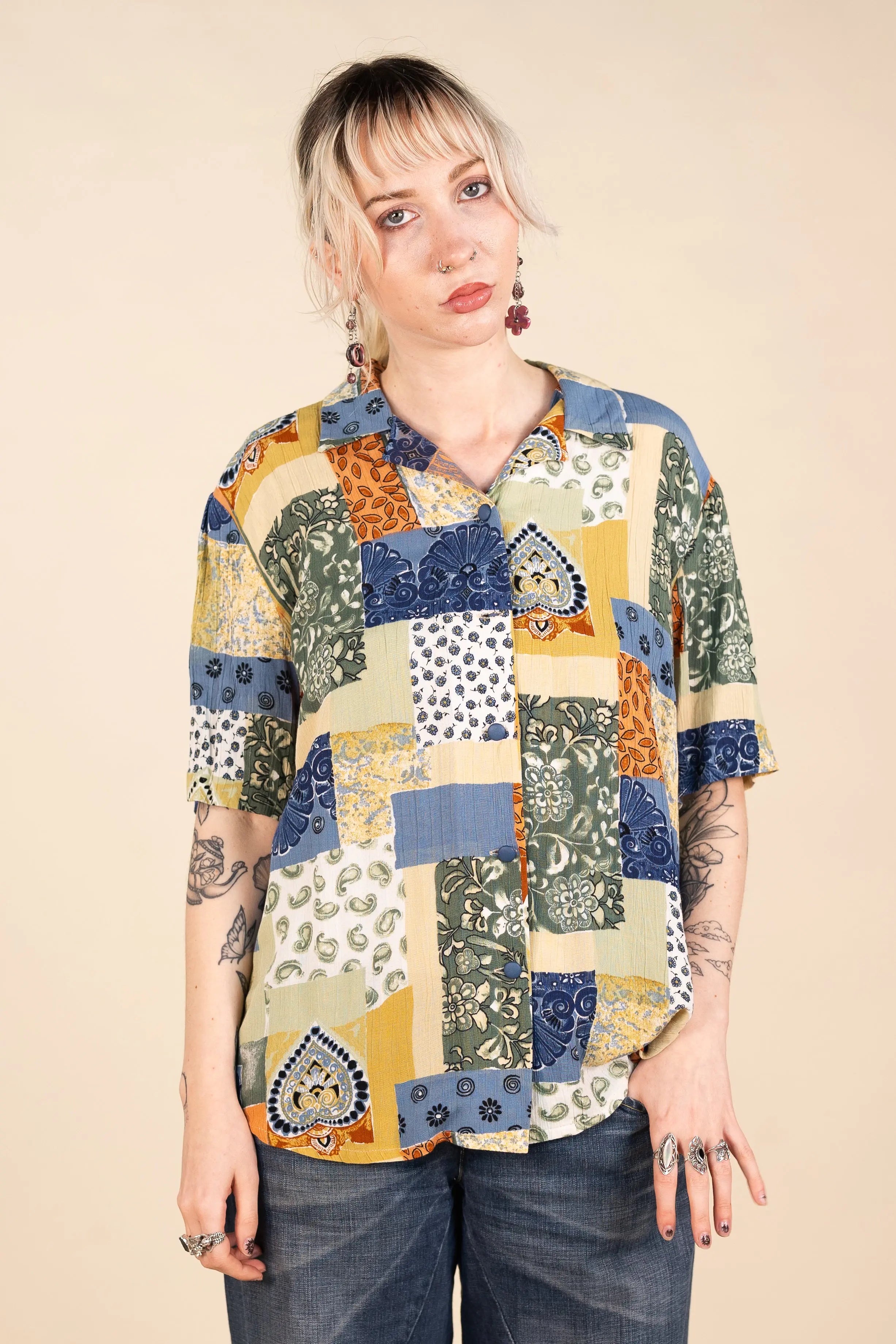 Chris-Flo - 90s Shirt- ThriftTale.com - Vintage and second handclothing