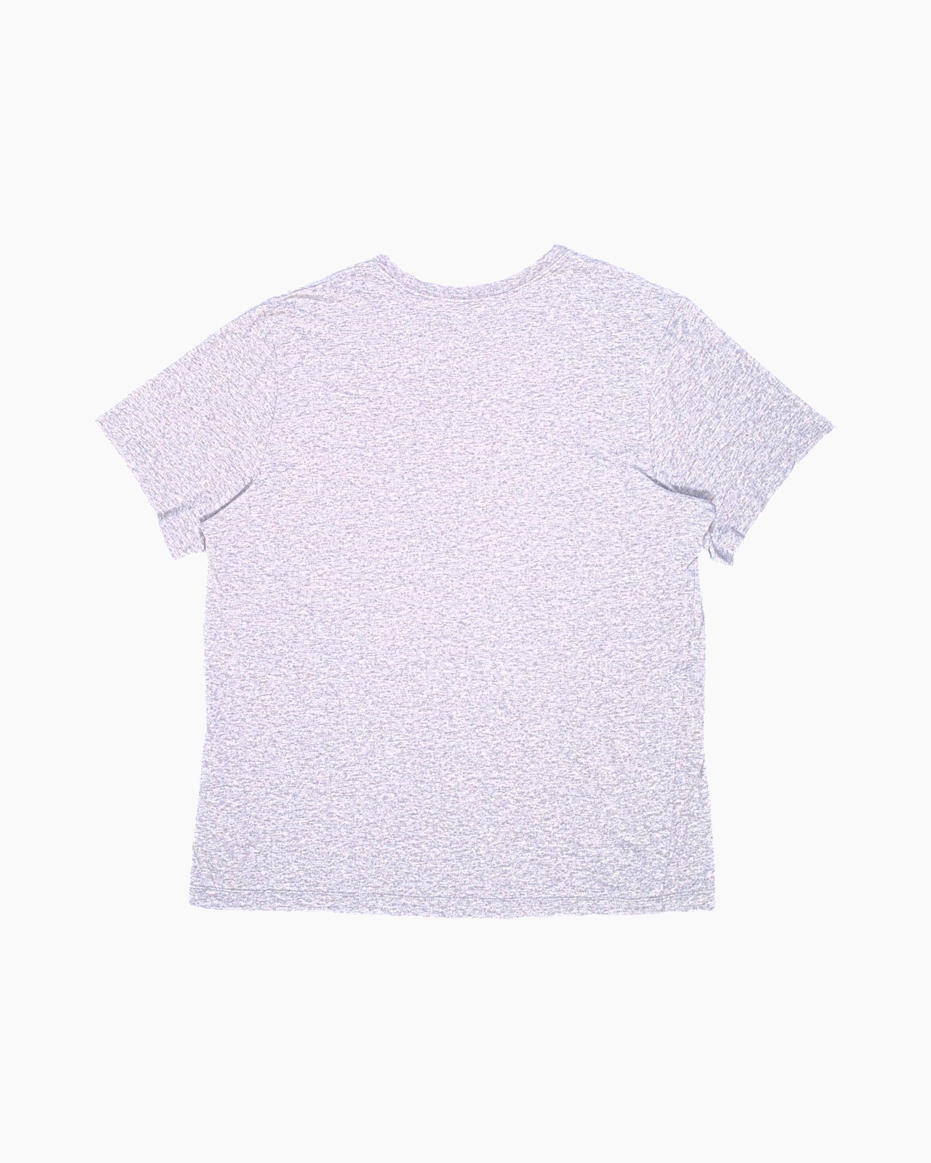 Back Pre-owned Nike Graphic T-Shirt – Gray Swoosh Chest Print