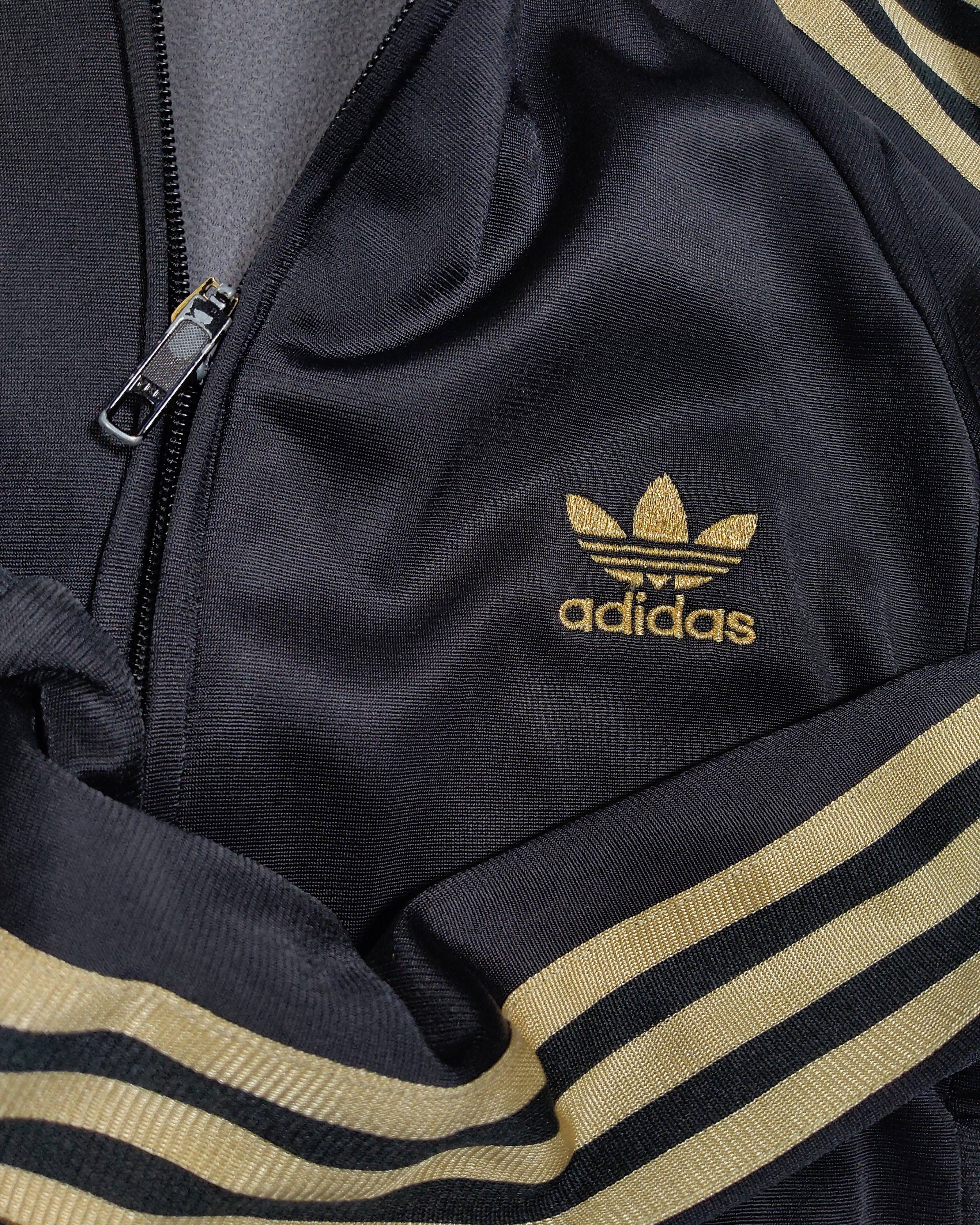 Extra-1 Pre-owned adidas Track Jacket – Black three-stripe sleeve