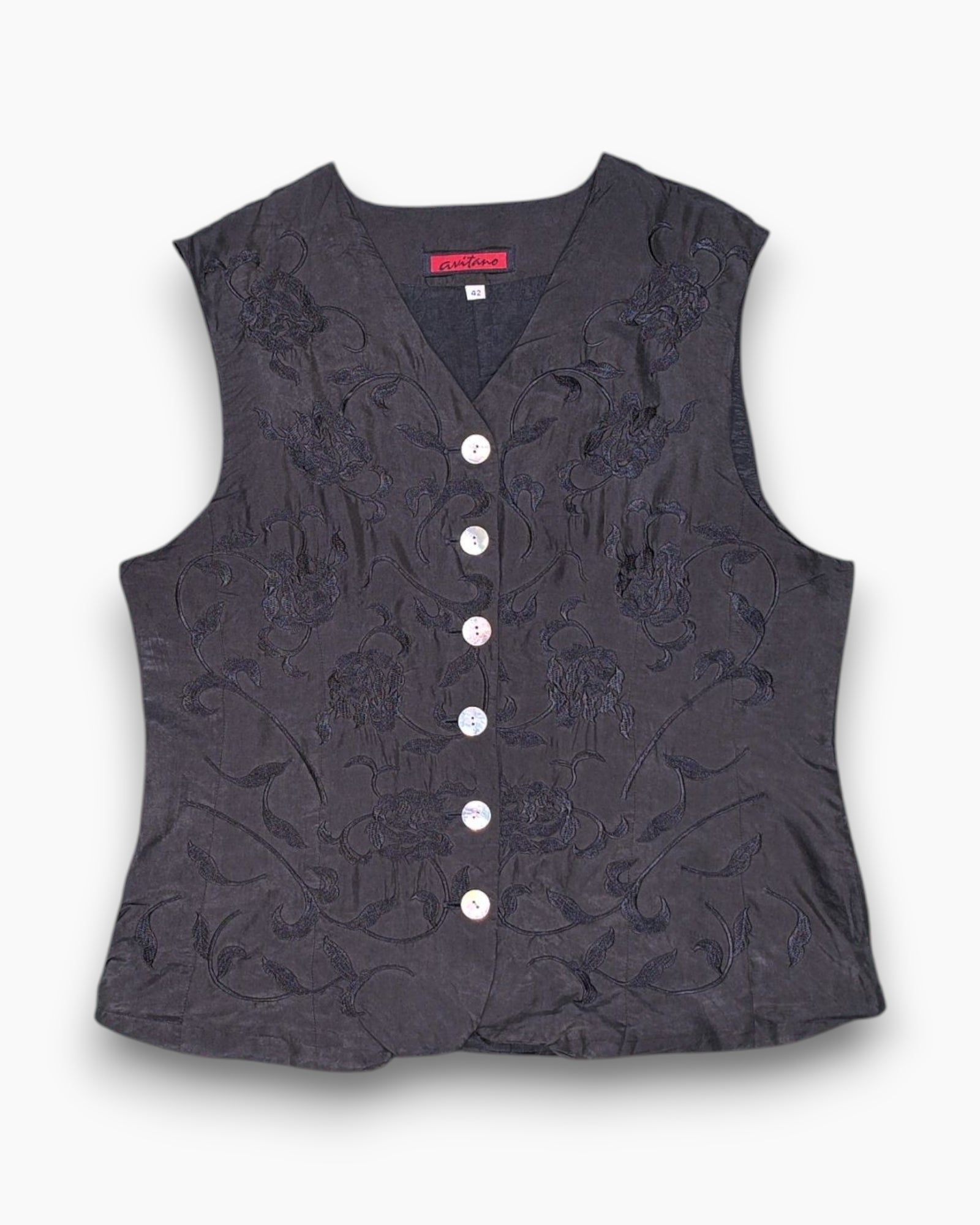 Front Vintage 80s/90s avítano Sleeveless Button Front Top – Black Floral Jacquard