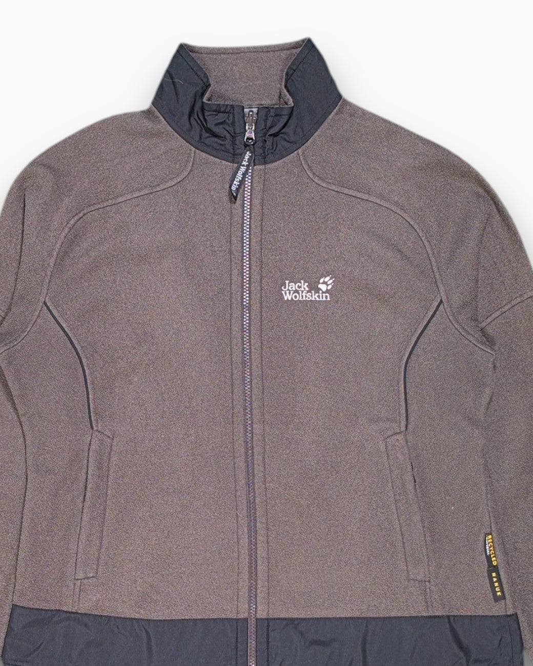 Front-detail-1 Pre-owned Jack Wolfskin Full-Zip Fleece Jacket – Brown Contrast Hem