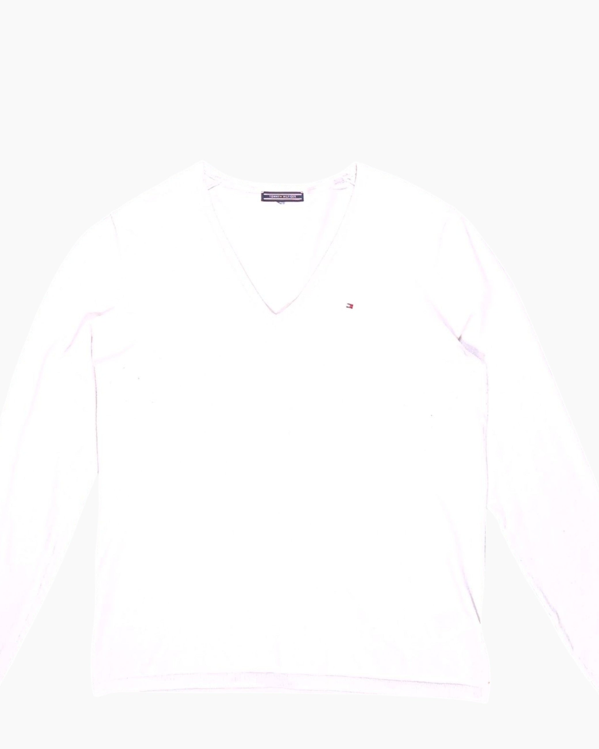 Front-detail-1 Pre-owned Tommy Hilfiger Pullover Sweater – White V‑neck with Chest Flag