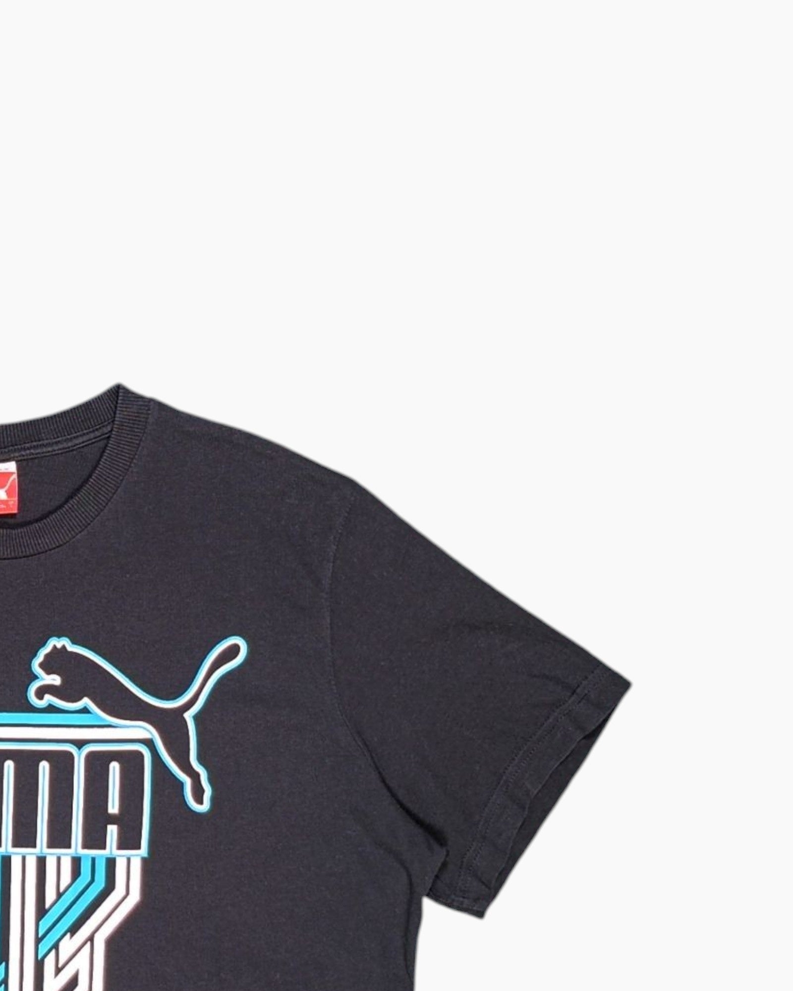 Front-detail-2 Pre-owned PUMA Graphic T-Shirt – Black Front Print