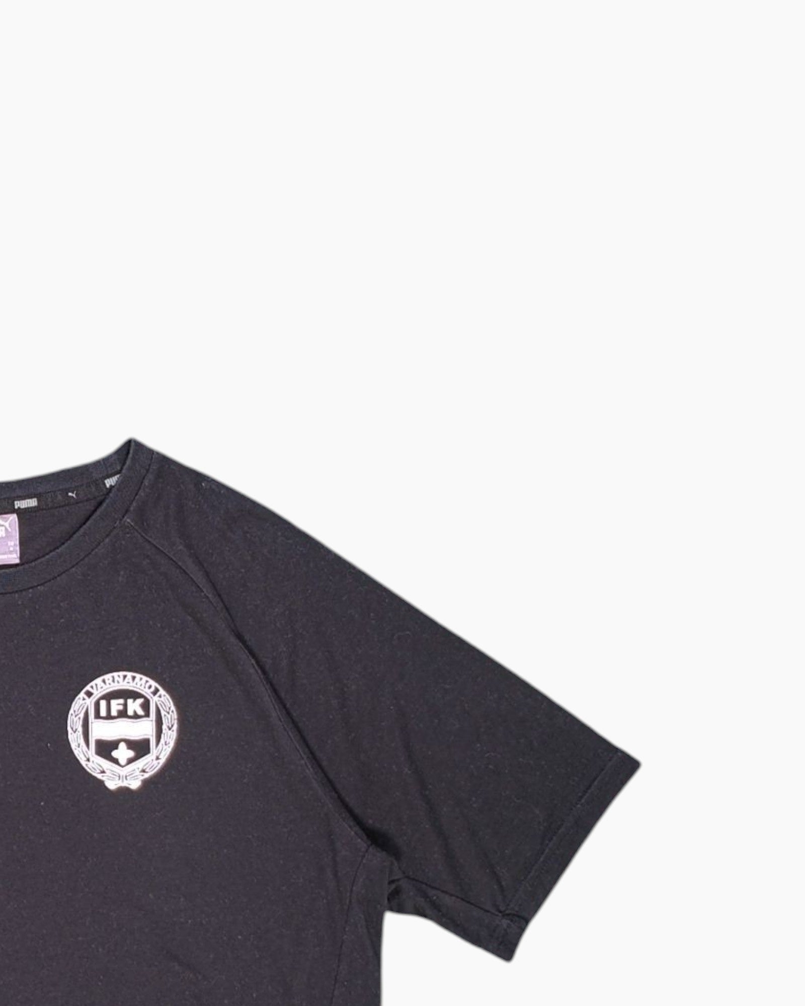 Front-detail-2 Pre-owned PUMA Graphic T-Shirt – Black Chest Emblem