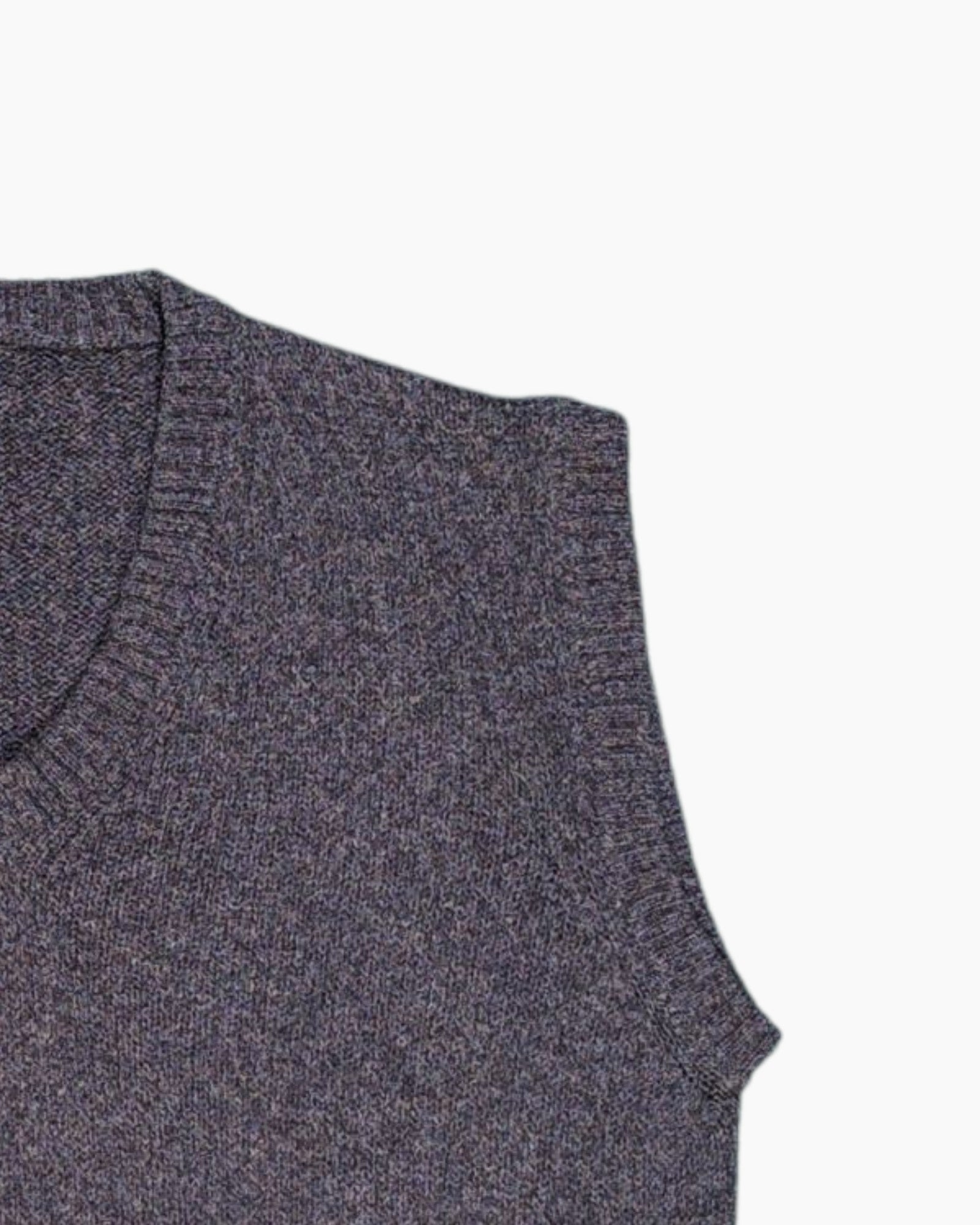 Front-detail-2 Pre-owned Unknown Pullover Sweater Vest – Gray Ribbed V-neck
