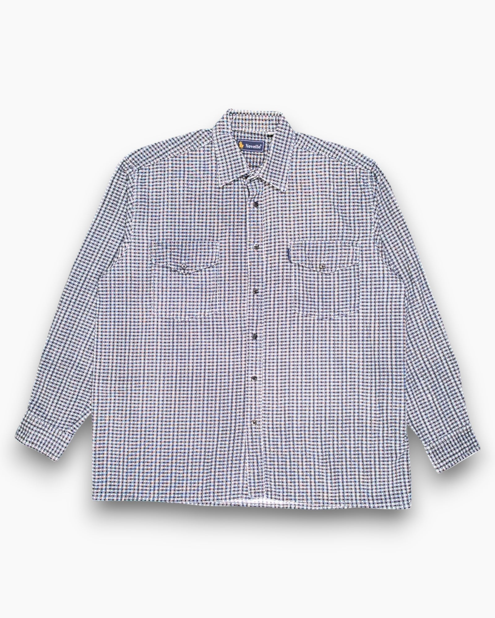 Front Vintage 90s/2000s Novelle Button-Down Shirt – Checkered (S/M)
