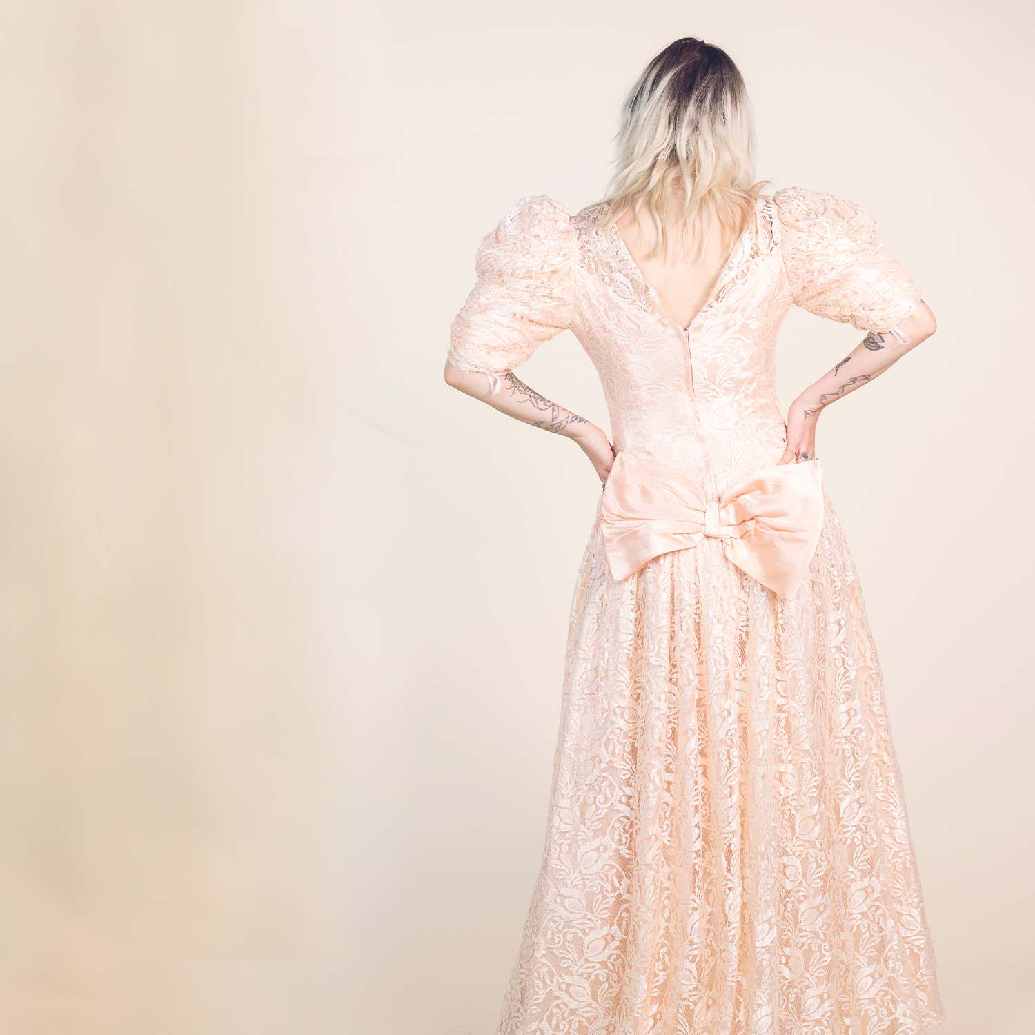 【新品M】LIMITED VINTAGE LACE DRESS Vintage Lace Dresses | ThriftTale