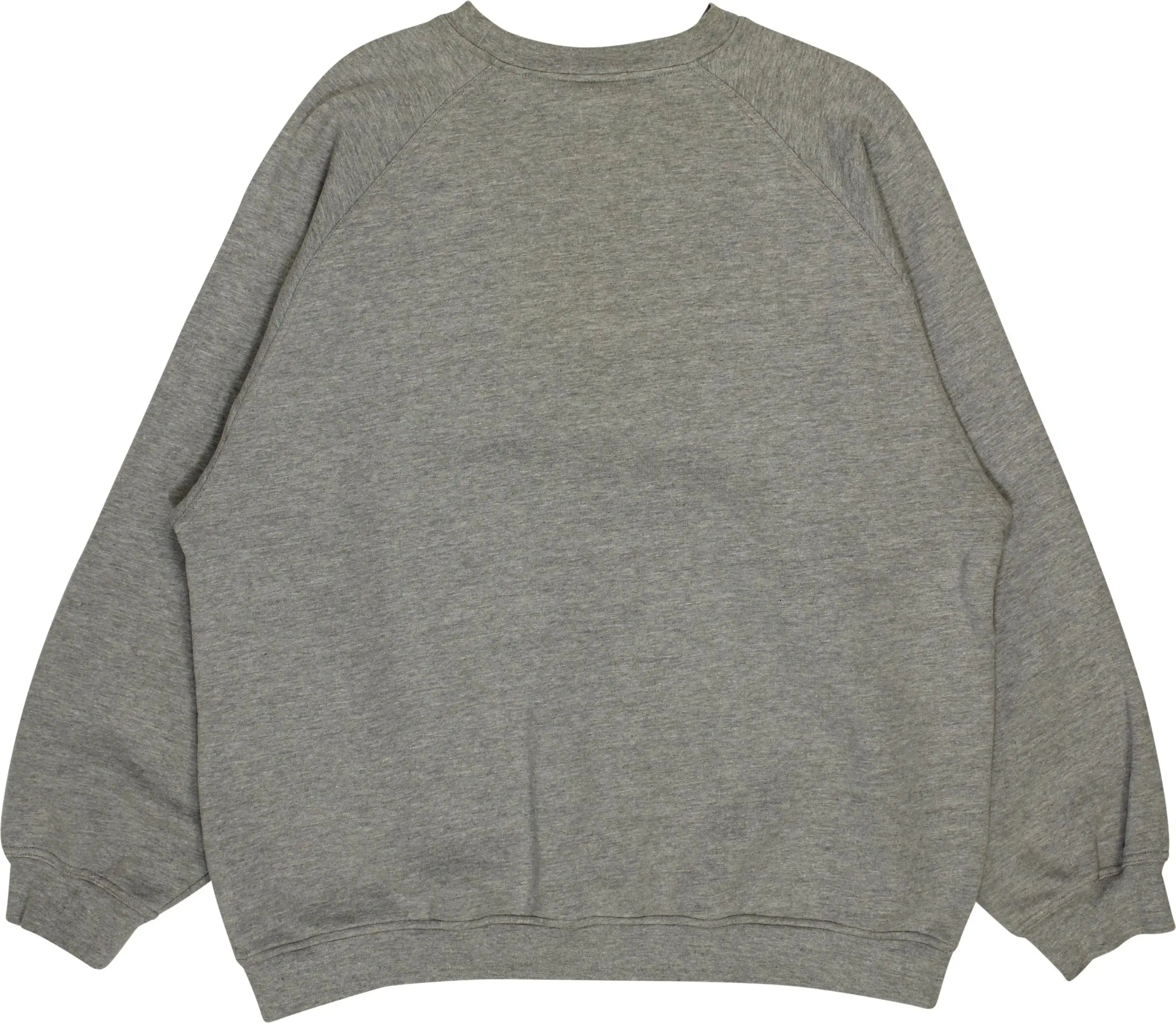 Andi - Grey Sweater- ThriftTale.com - Vintage and second handclothing