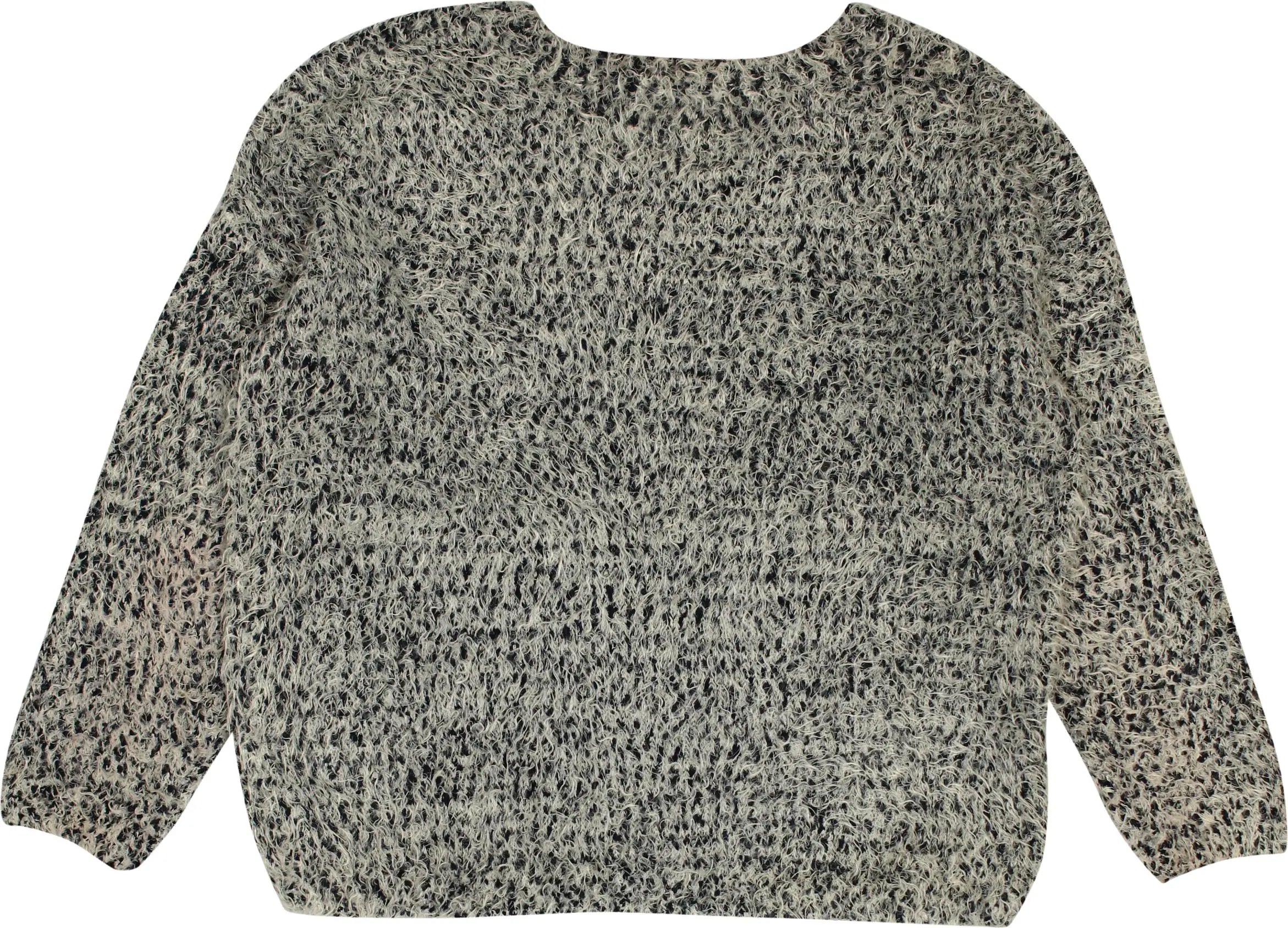 Atmosphere - Fuzzy Jumper- ThriftTale.com - Vintage and second handclothing