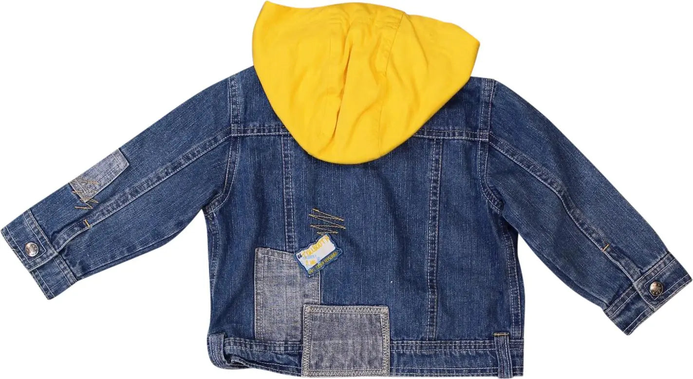 Baby Blue - YELLOW3473- ThriftTale.com - Vintage and second handclothing