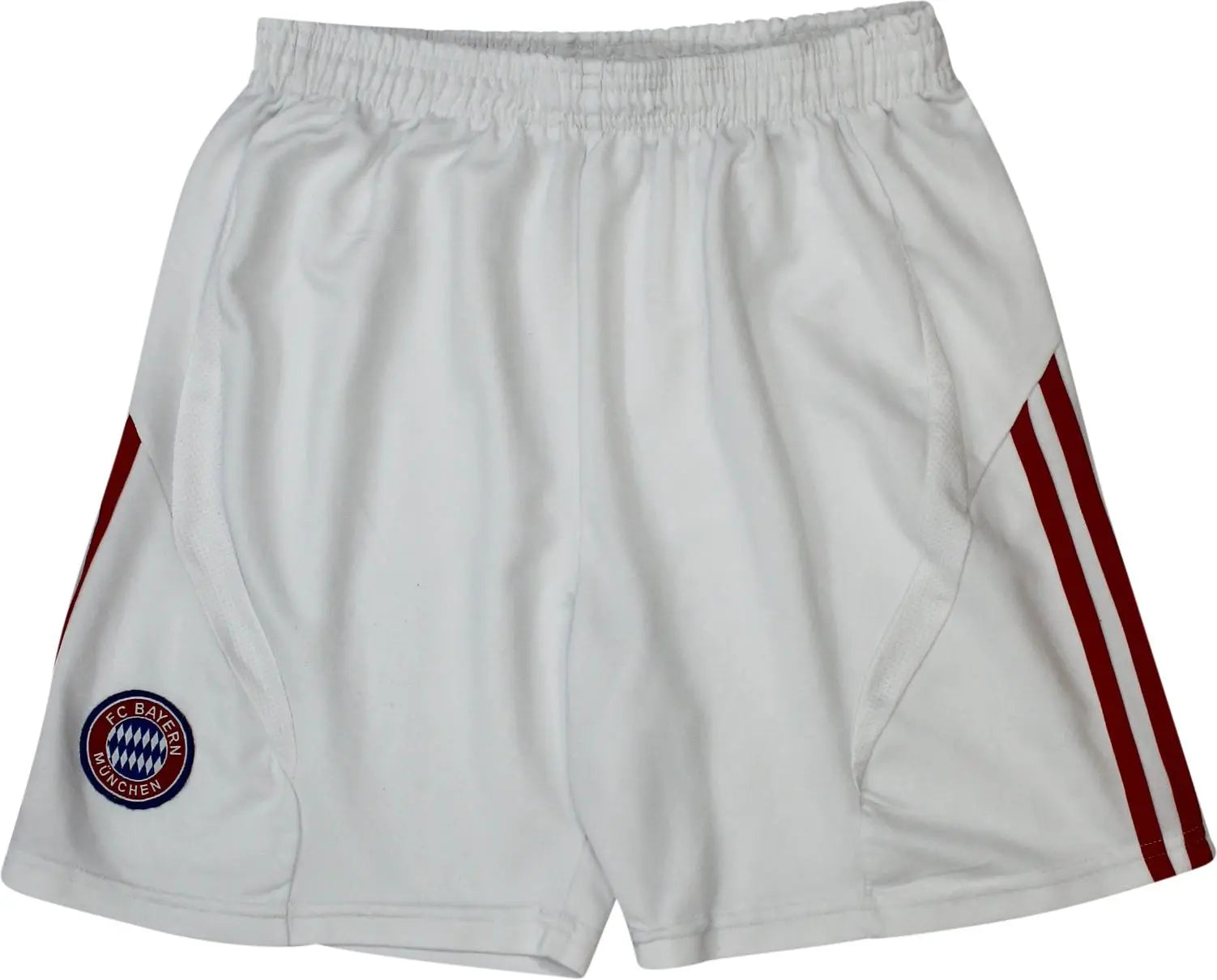 Bayern München - Shorts by Bayern München- ThriftTale.com - Vintage and second handclothing