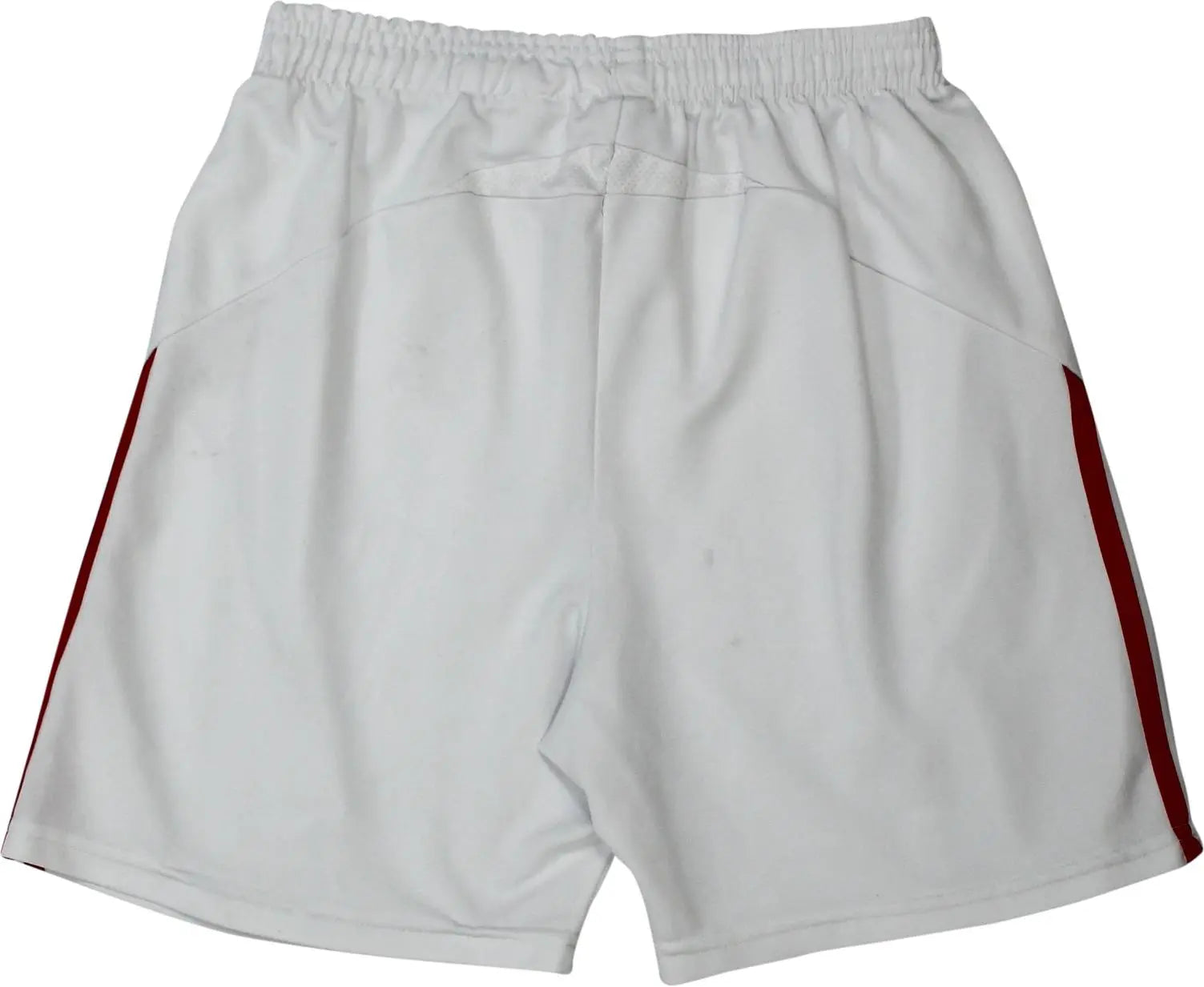 Bayern München - Shorts by Bayern München- ThriftTale.com - Vintage and second handclothing