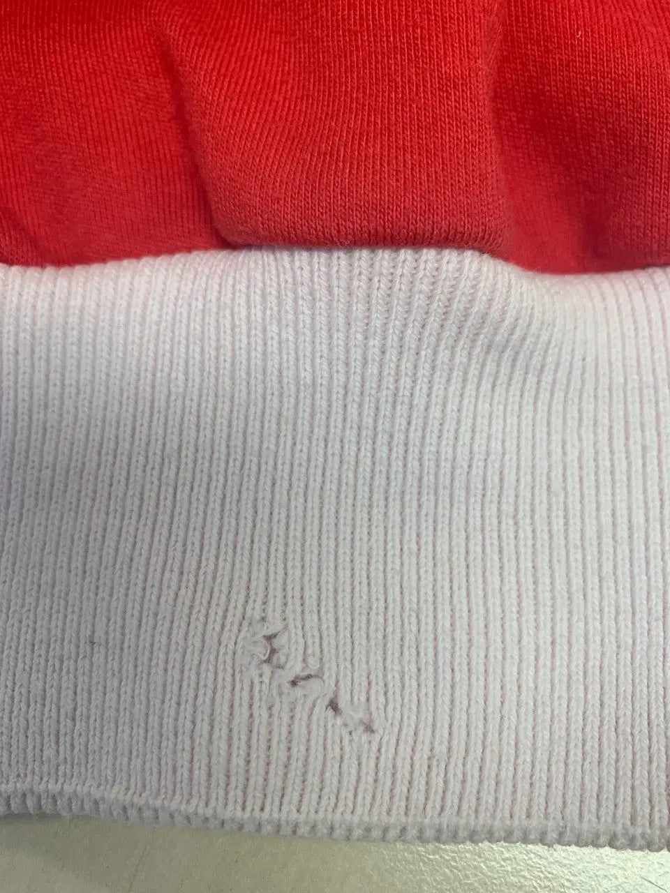 CCM - Detroit Red Wings Hockey Lace Up Sweater- ThriftTale.com - Vintage and second handclothing