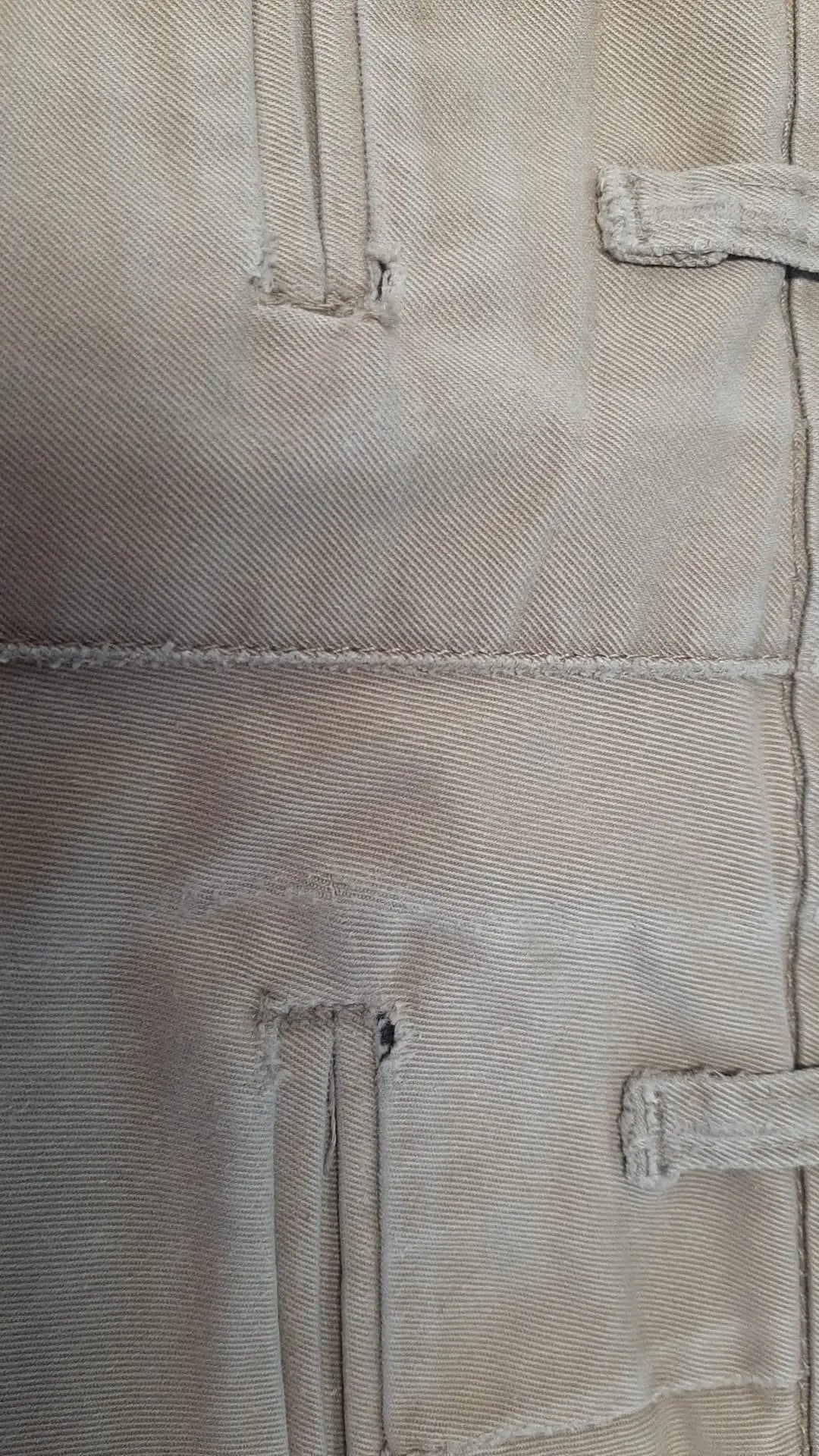 Carhartt - Chino- ThriftTale.com - Vintage and second handclothing