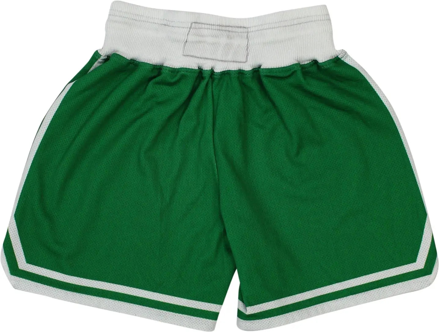 Champion - Green Basketbal Shorts by Champion- ThriftTale.com - Vintage and second handclothing