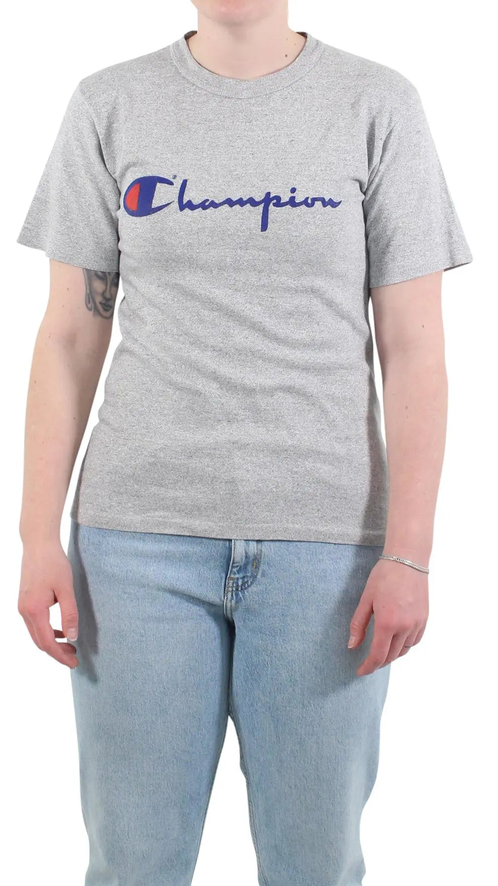 Champion - Grey T-shirt by Champion- ThriftTale.com - Vintage and second handclothing