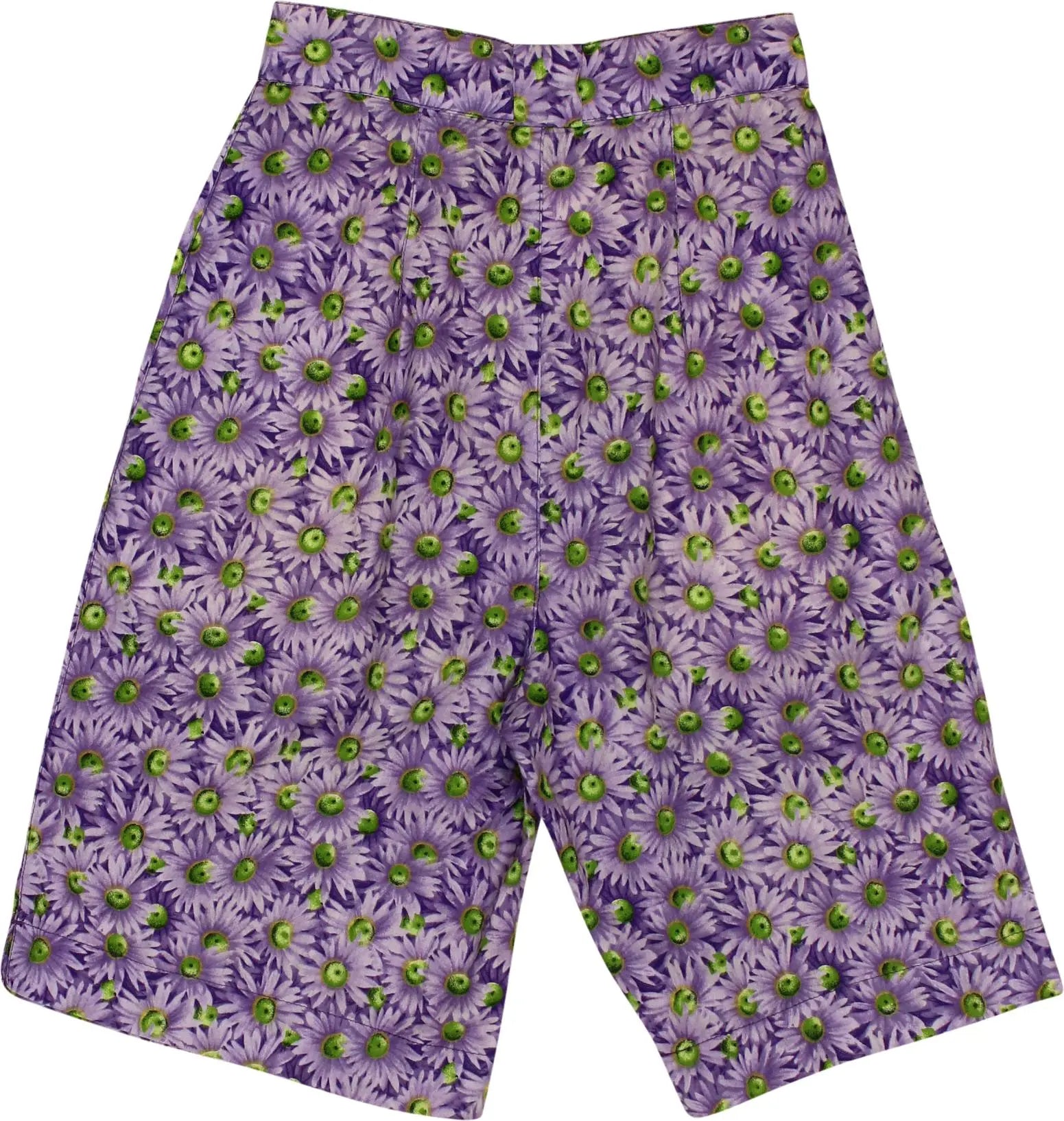 Colonies of Benetton - Vintage High Waisted Floral Shorts- ThriftTale.com - Vintage and second handclothing