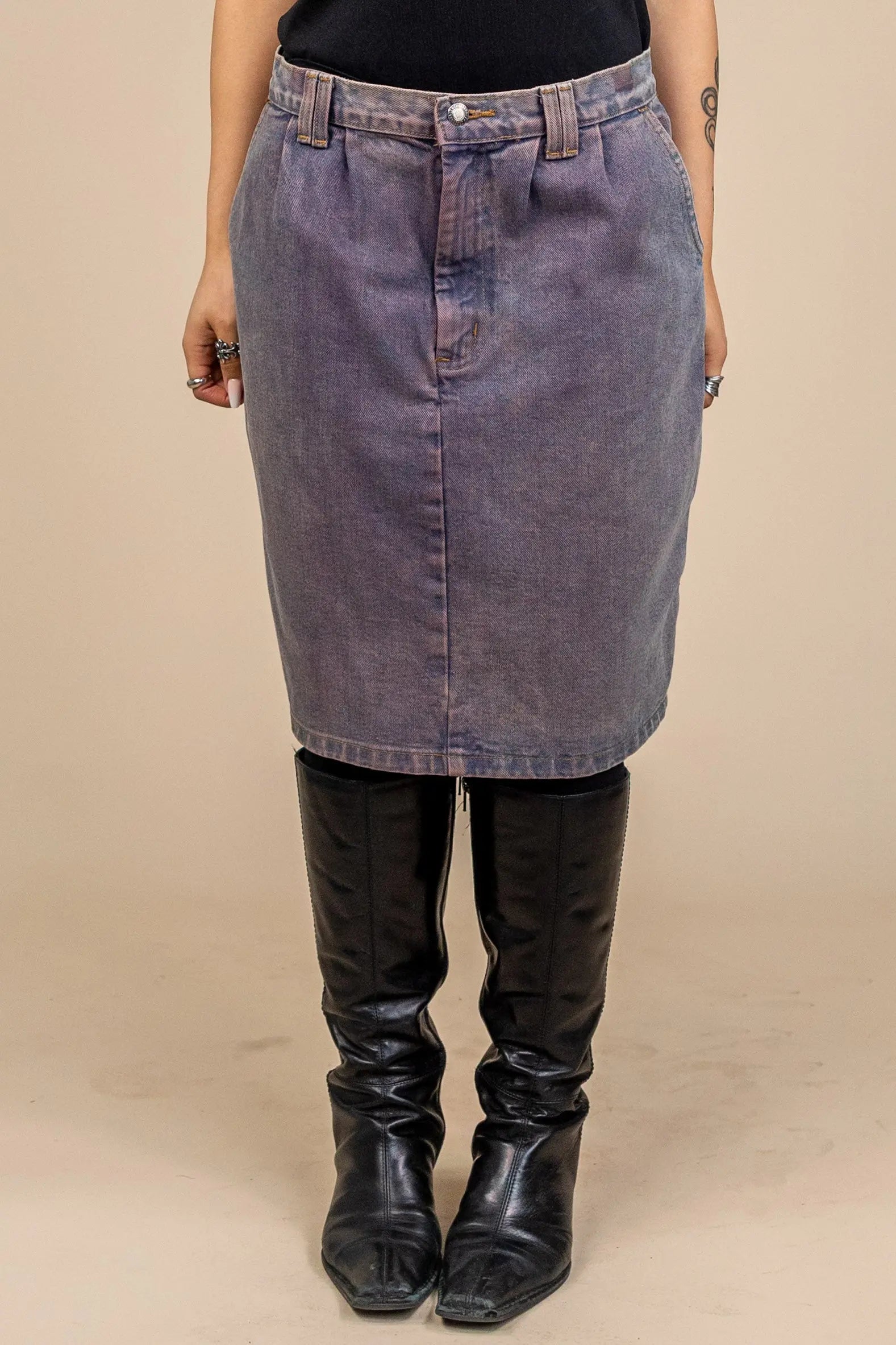 Crossroads - Vintage 90s Purple Denim Midi Skirt- ThriftTale.com - Vintage and second handclothing