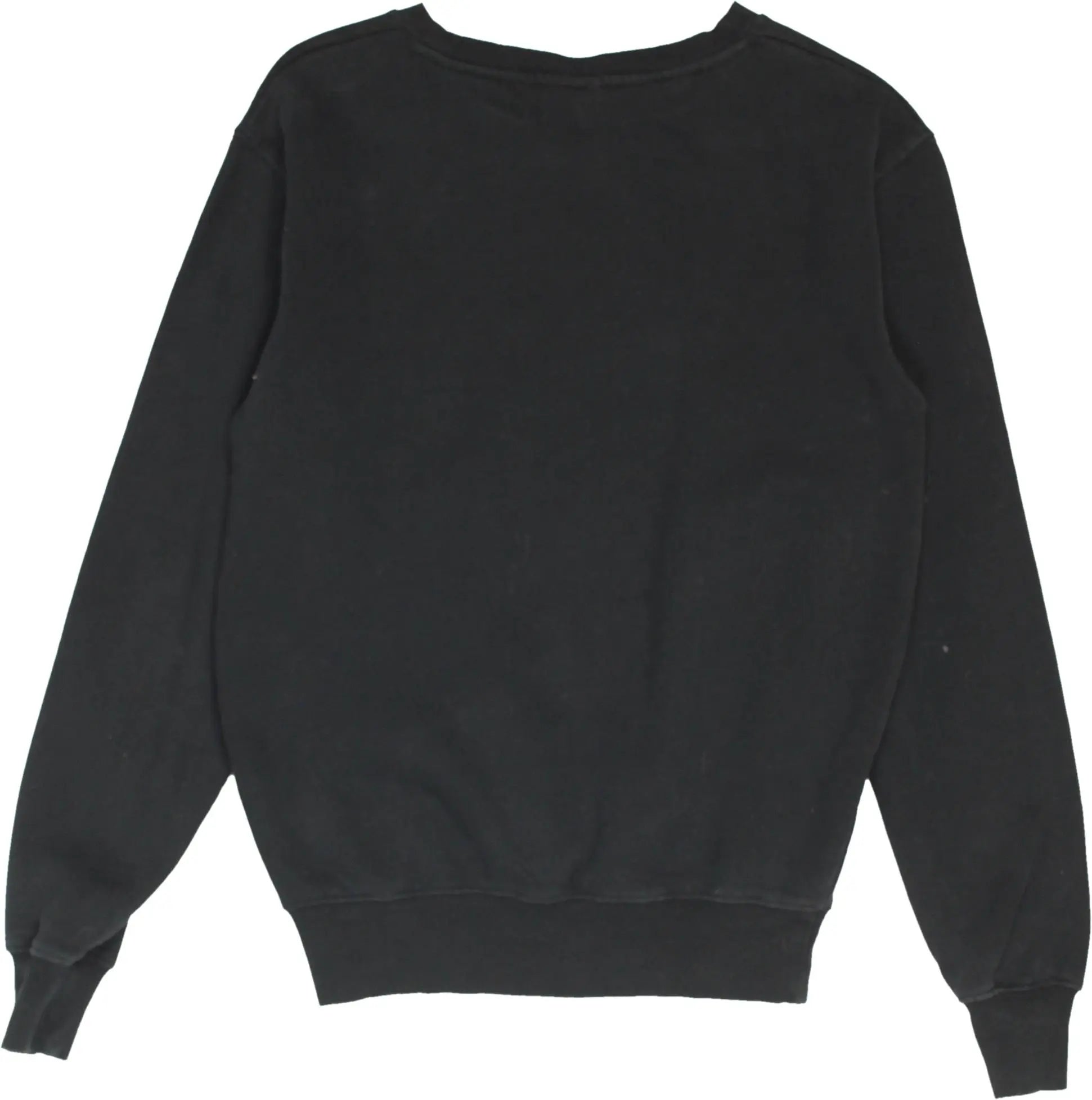 Ellesse - Black Ellesse sweater- ThriftTale.com - Vintage and second handclothing