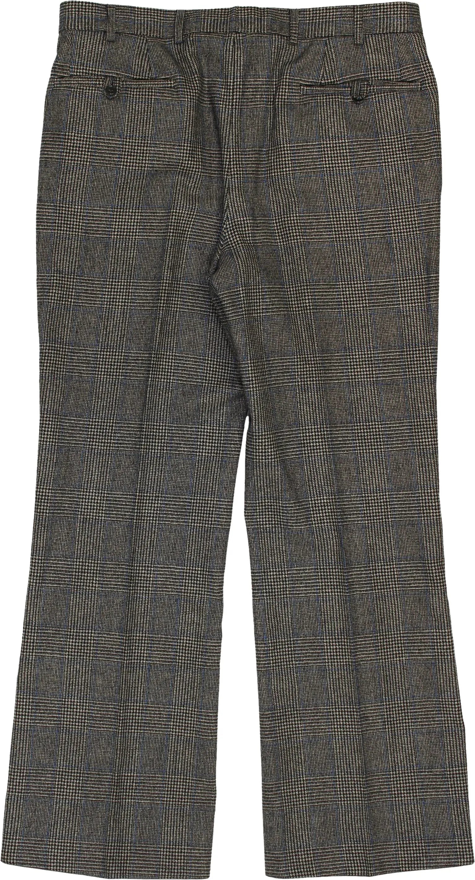 Esquire - Grey Checked Suit- ThriftTale.com - Vintage and second handclothing