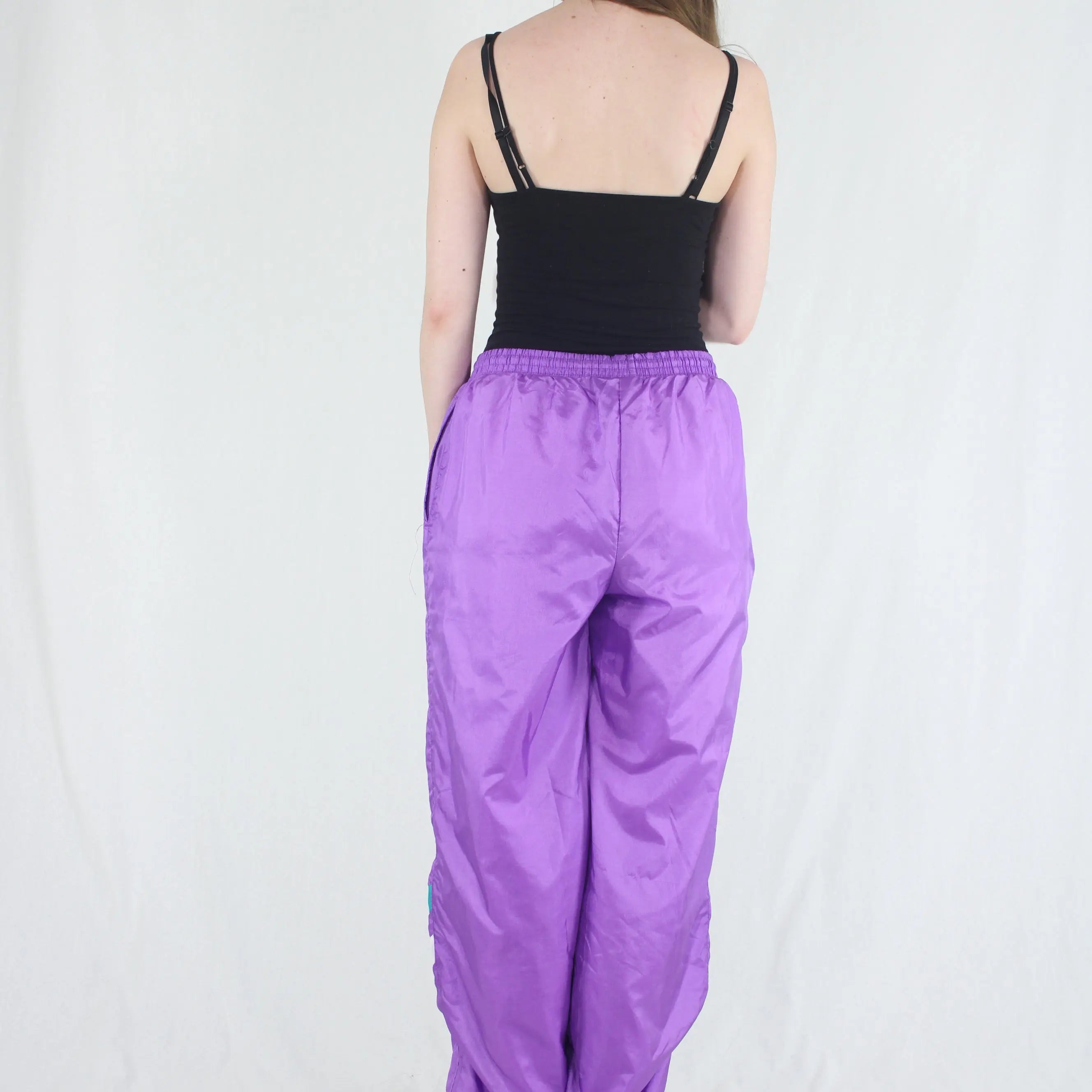 Flagship - 90s Joggers- ThriftTale.com - Vintage and second handclothing