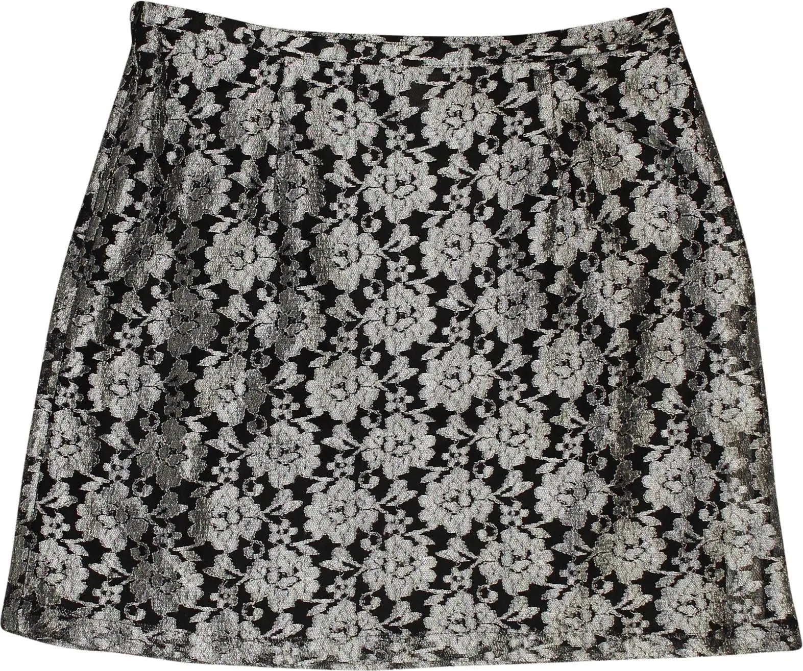Foxy Fashion - Floral Lace Skirt- ThriftTale.com - Vintage and second handclothing