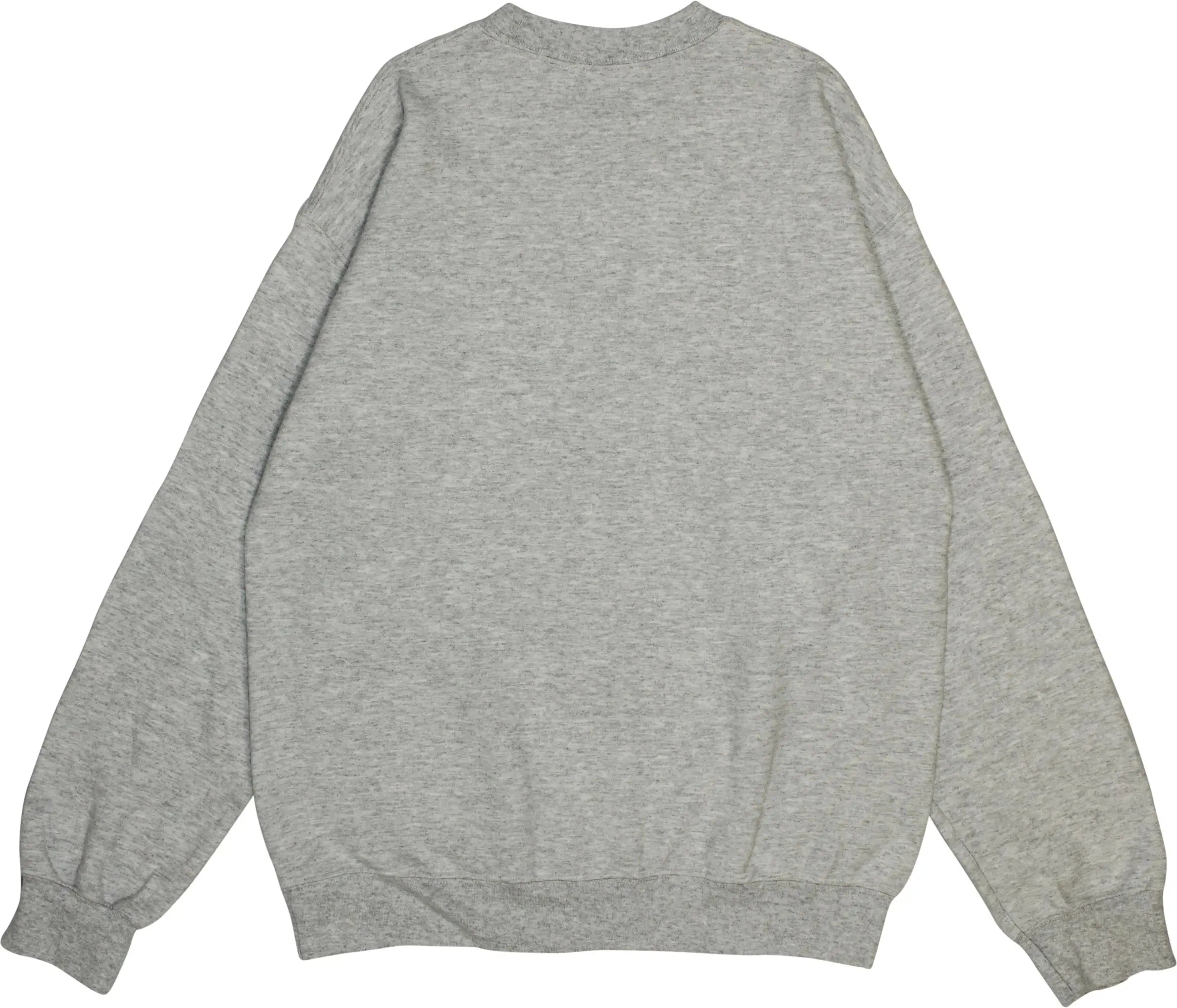Gildan - Grey Sweater- ThriftTale.com - Vintage and second handclothing