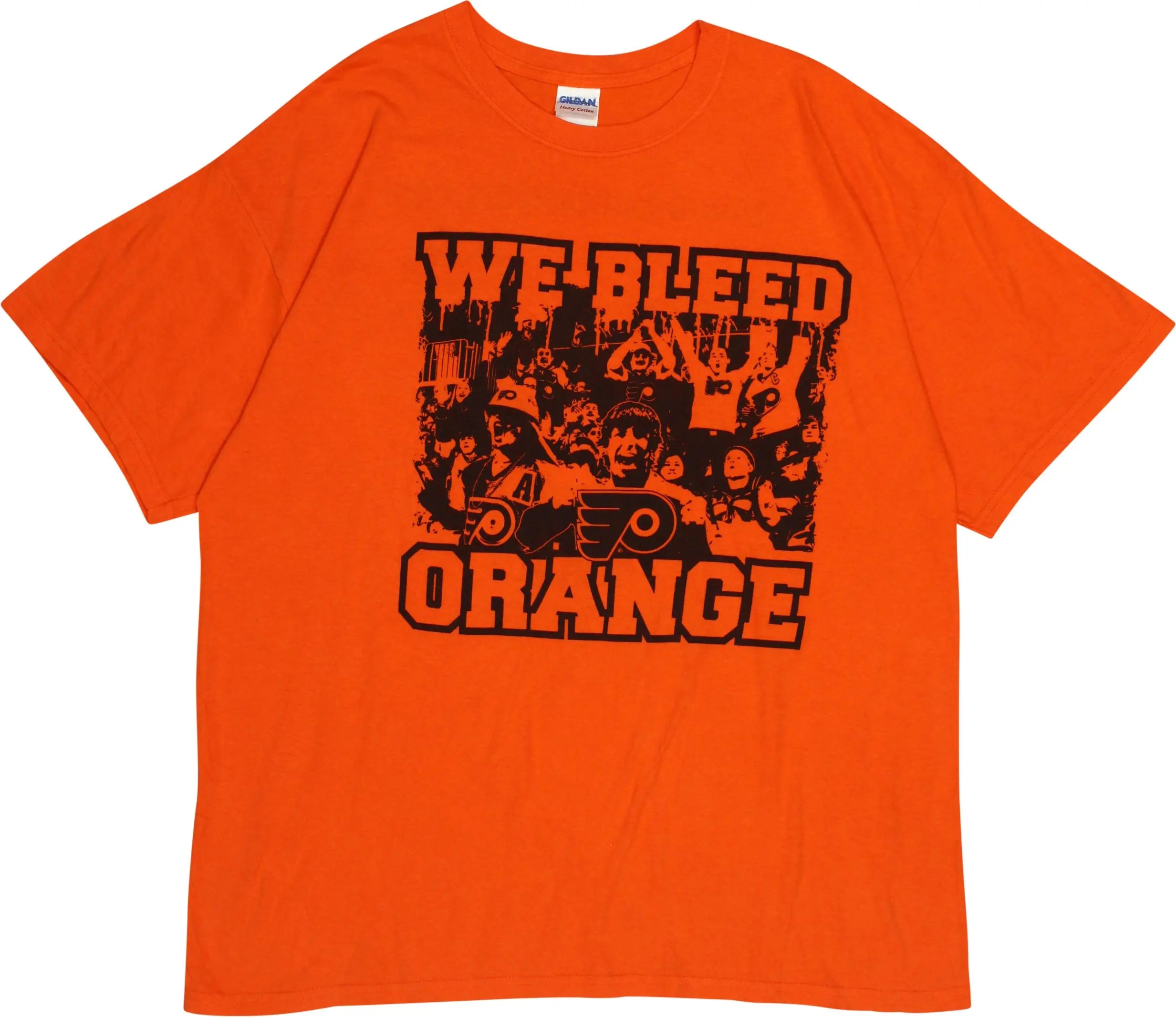 Gildan - 'We Bleed Orange' T-Shirt- ThriftTale.com - Vintage and second handclothing
