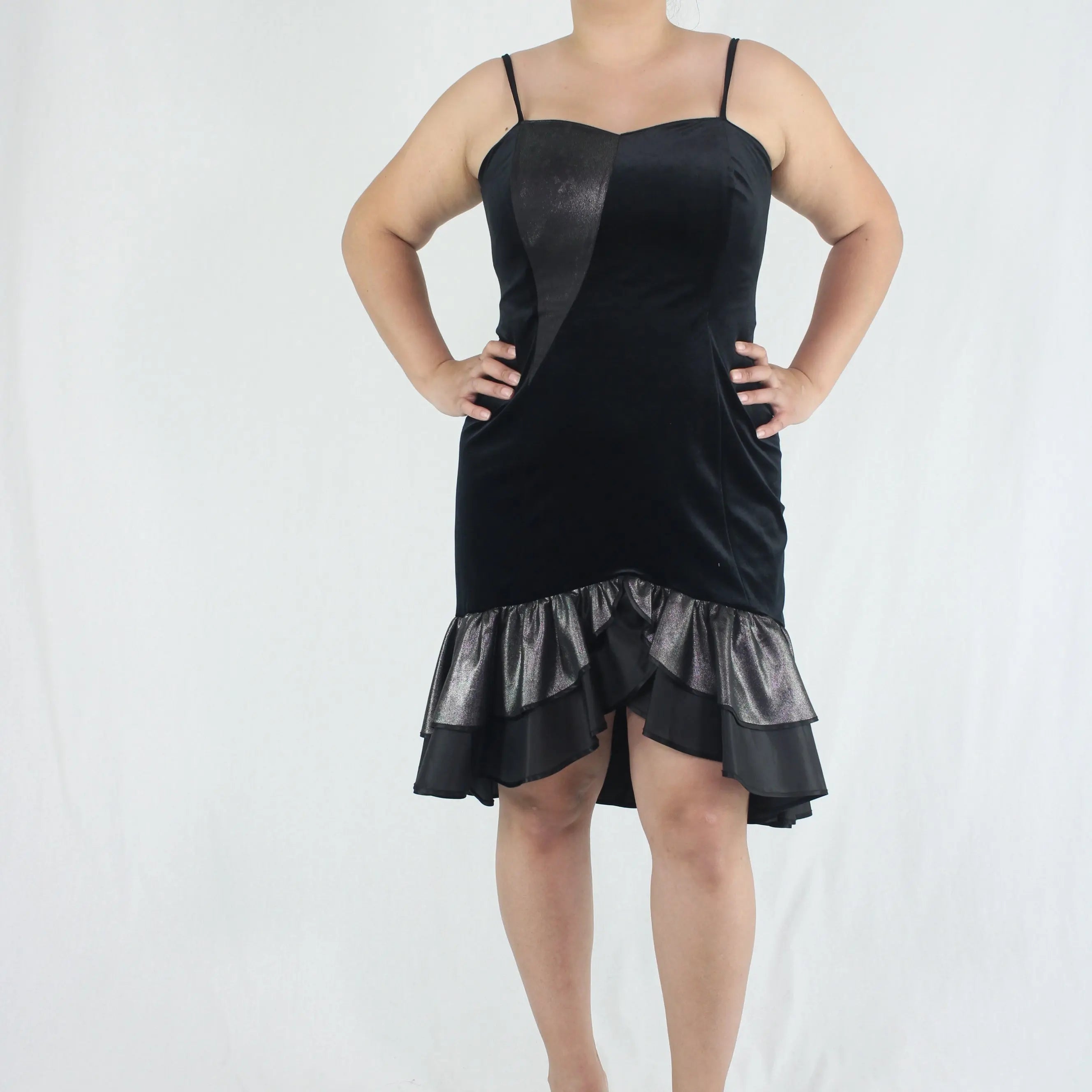 Le Kress - 80s Black Velvet Party Dress- ThriftTale.com - Vintage and second handclothing