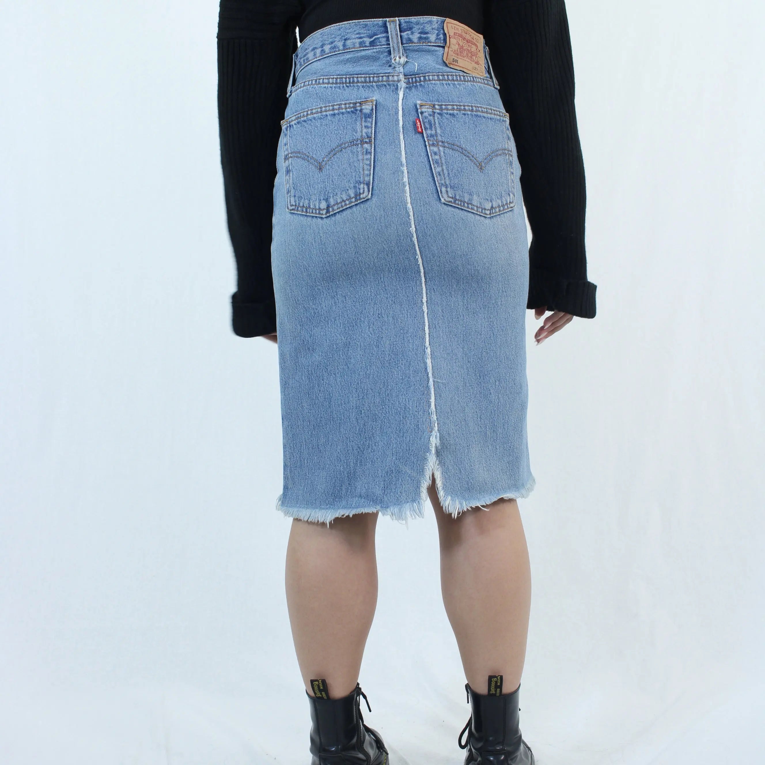 Levi's - Levi's Denim Skirts- ThriftTale.com - Vintage and second handclothing