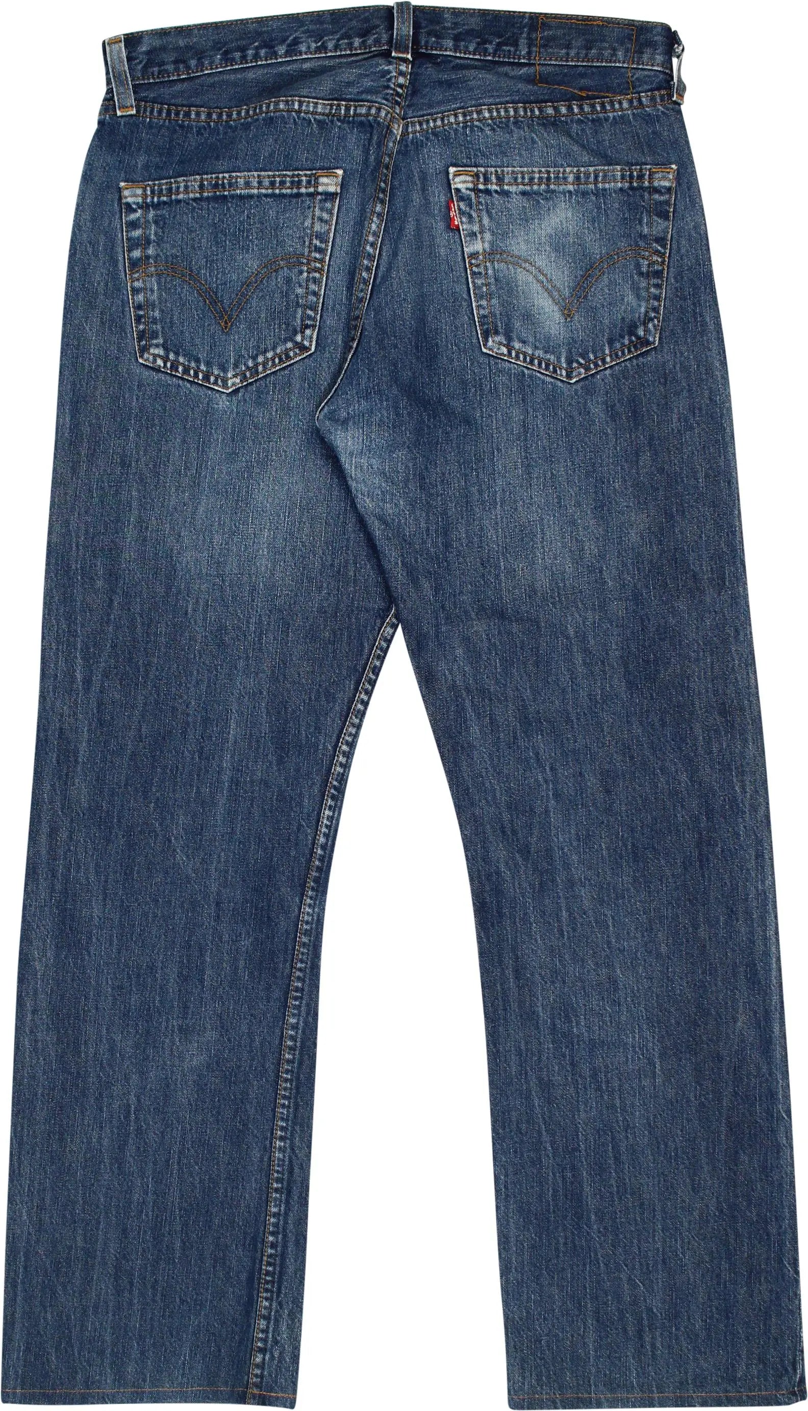 Levi's - Levi's Regular Fit Jeans- ThriftTale.com - Vintage and second handclothing