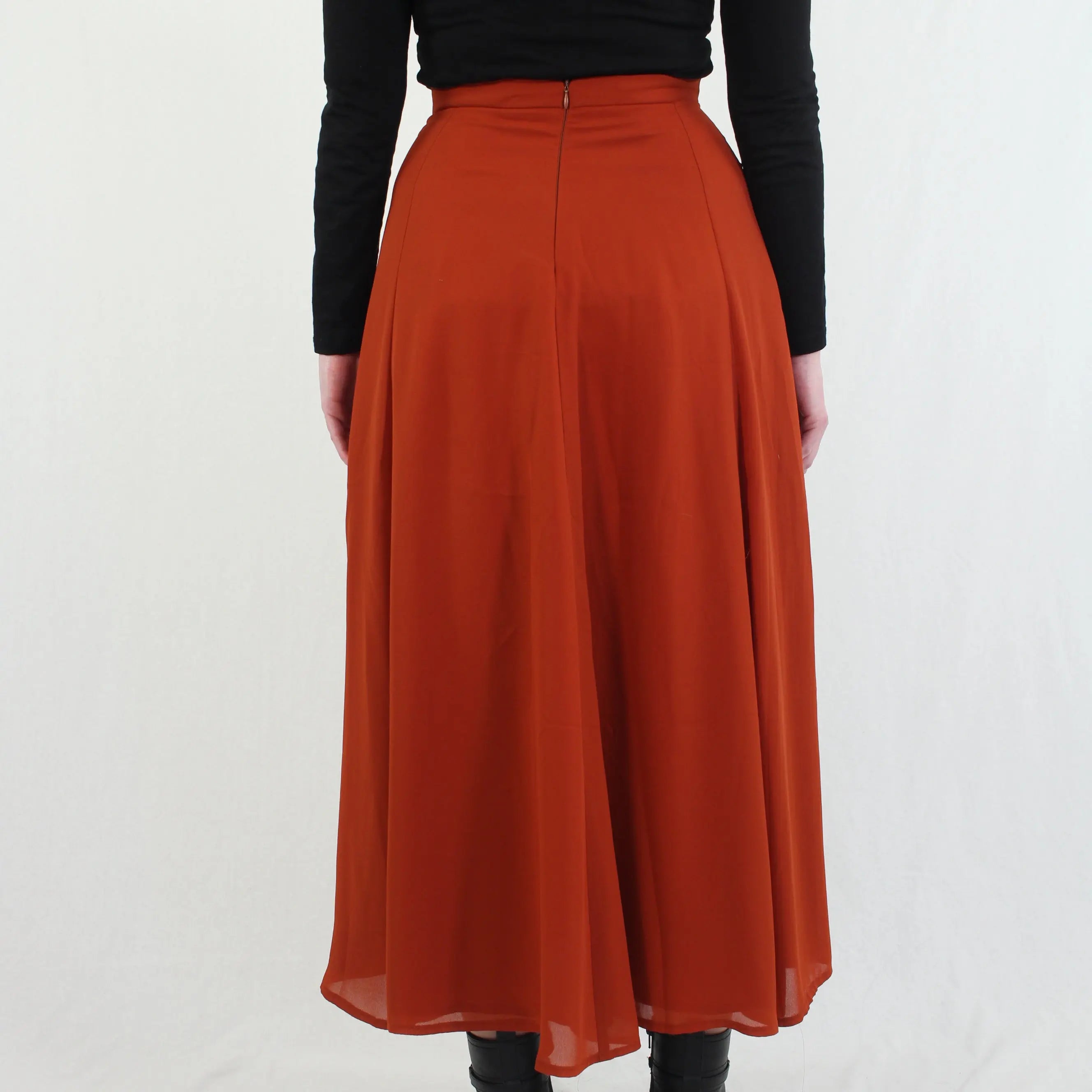 Milano - Orange Skirt- ThriftTale.com - Vintage and second handclothing