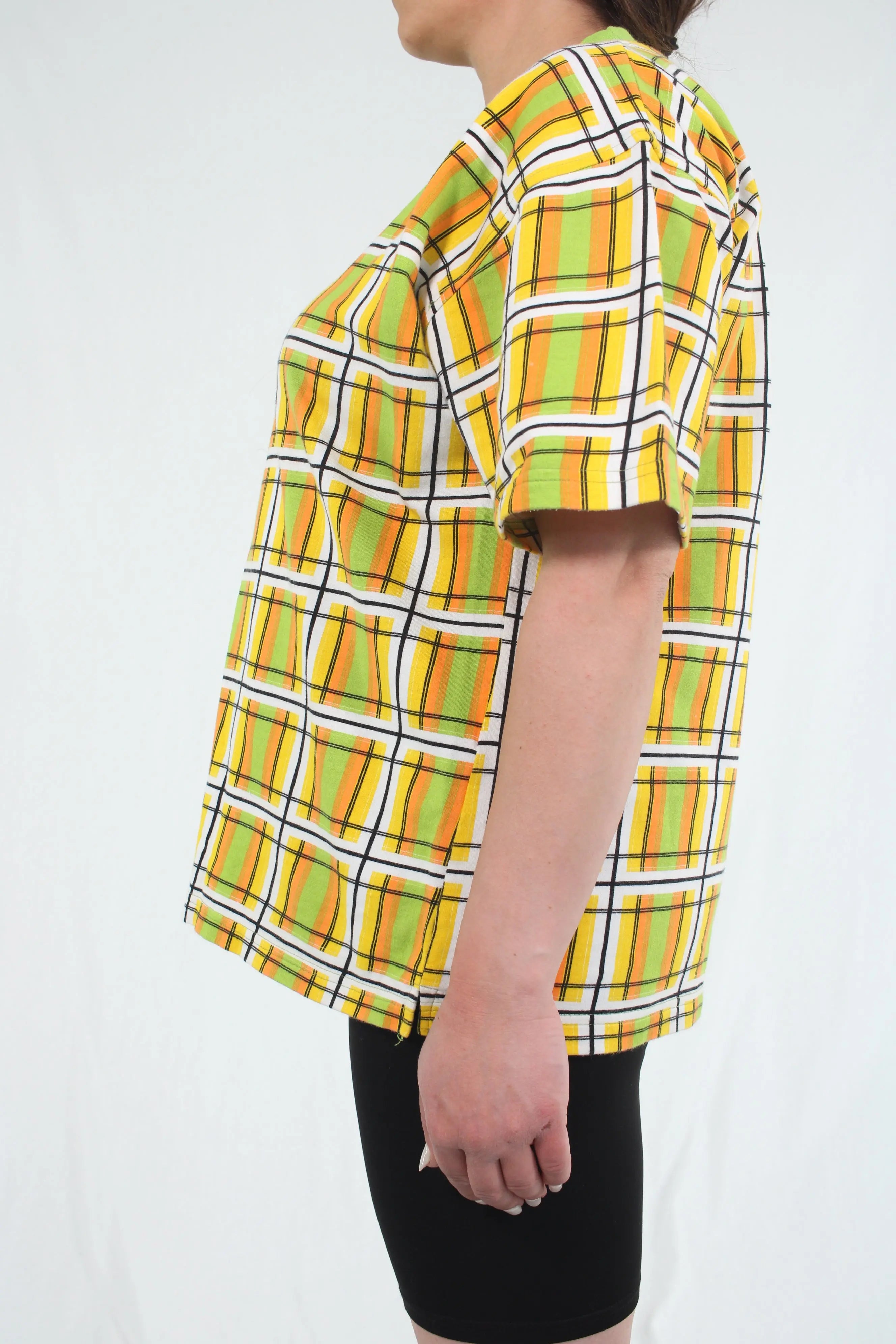 Milis Streetwear - 80s Checked T-shirt- ThriftTale.com - Vintage and second handclothing
