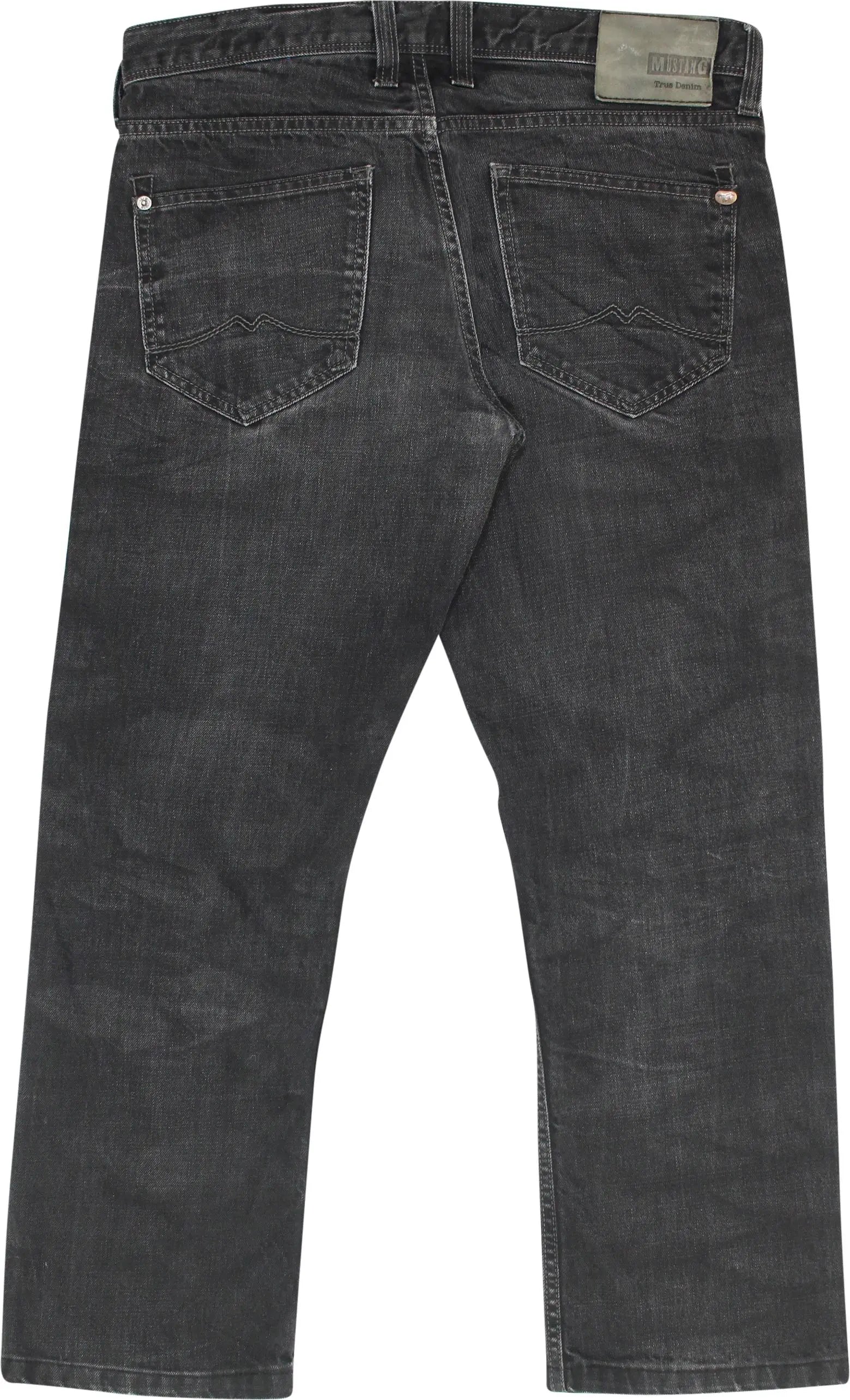 Mustang - Mustang New Oregon Slim Fit Straight Leg Jeans- ThriftTale.com - Vintage and second handclothing