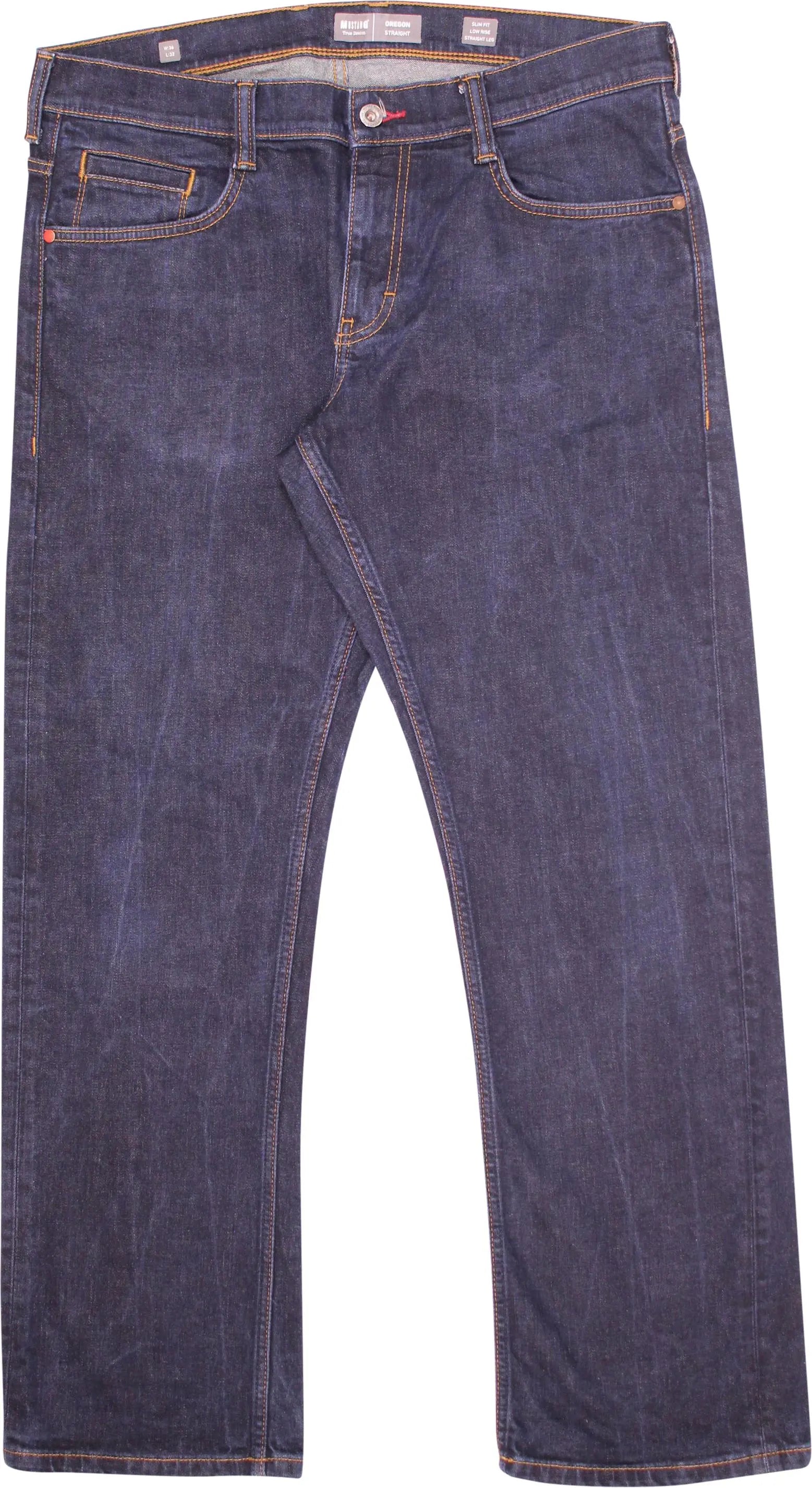 Mustang - Mustang Oregon Straight Fit Jeans- ThriftTale.com - Vintage and second handclothing