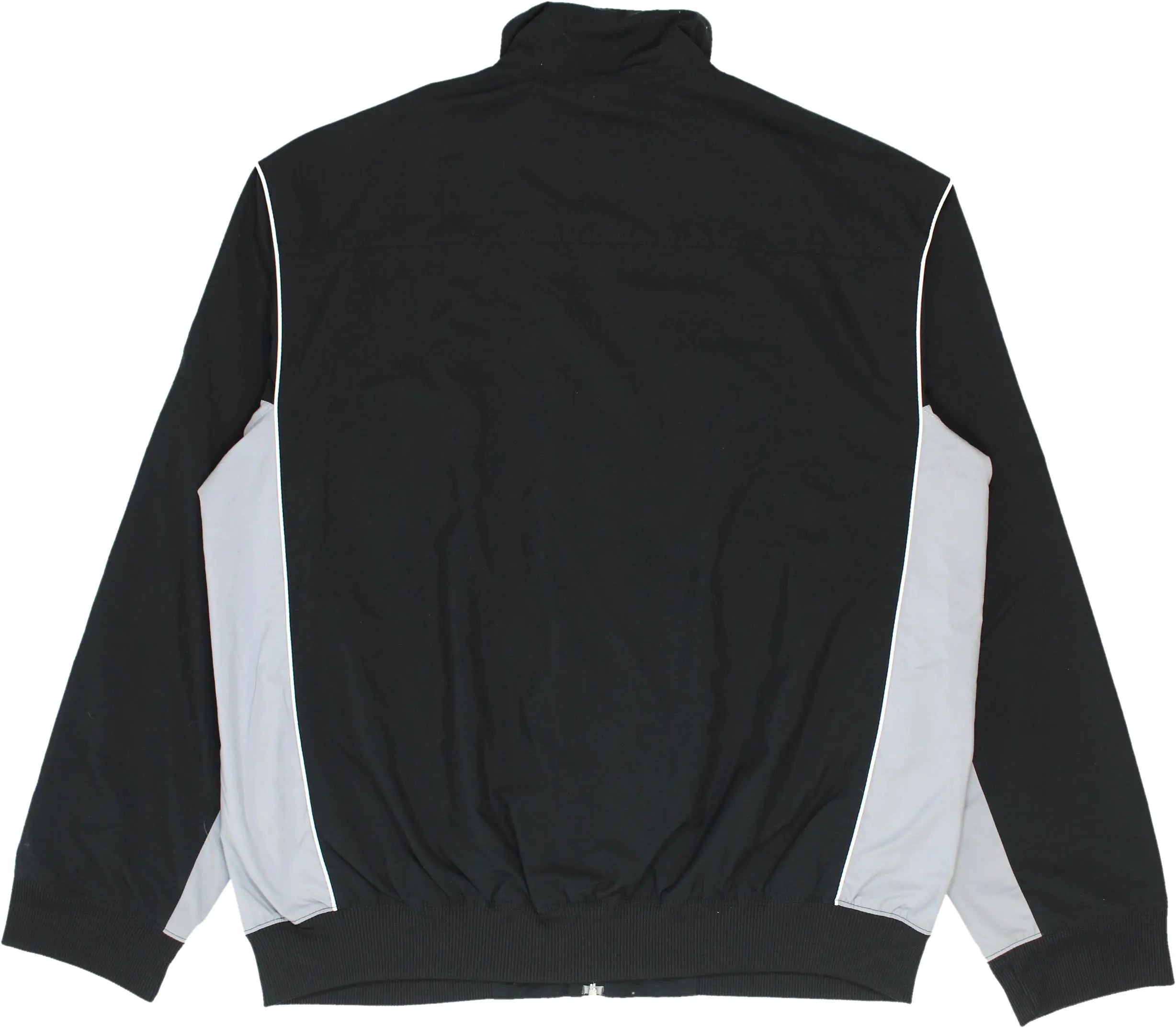 00s Nike Track Jacket | ThriftTale 00s Nike Track Jacket | ThriftTale