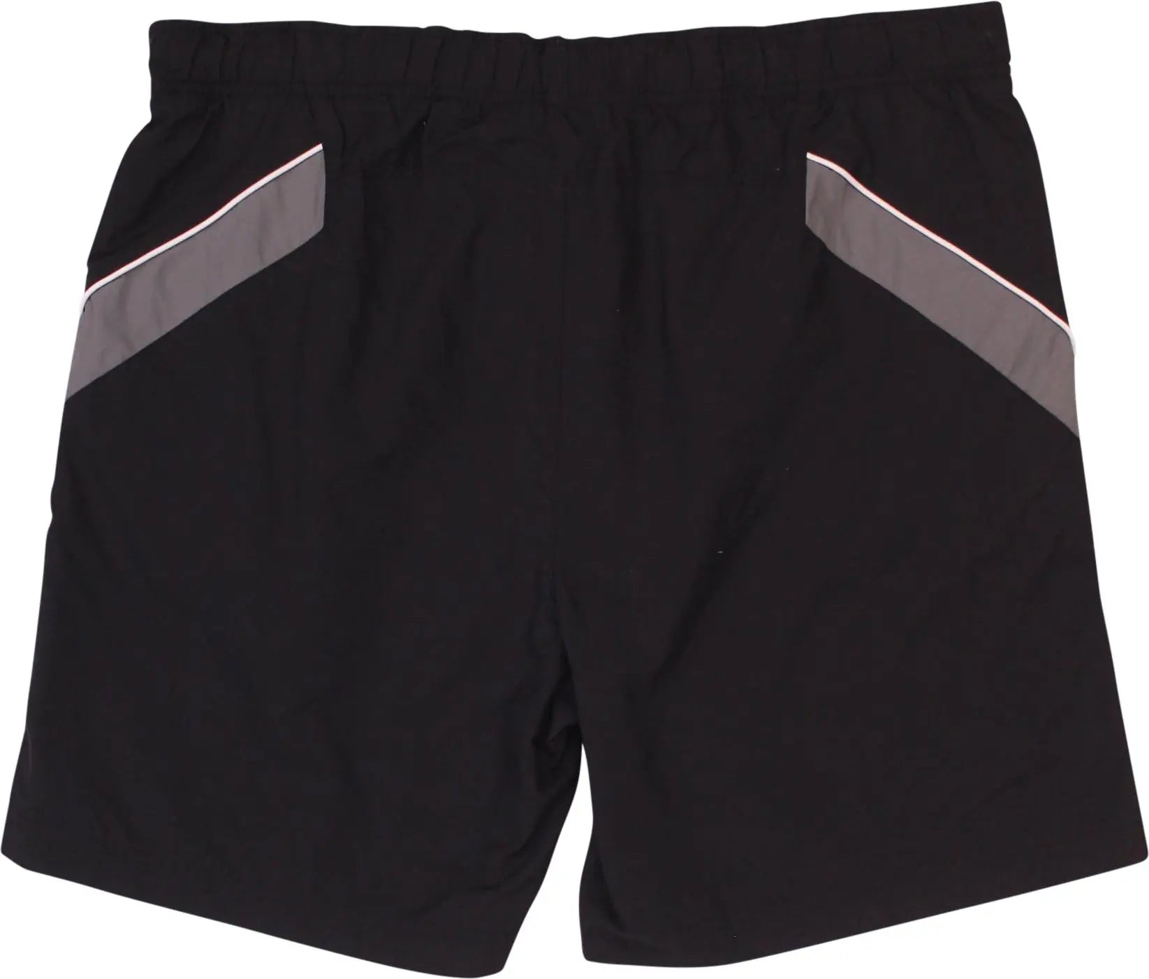 Nike - Black Nike Training Shorts- ThriftTale.com - Vintage and second handclothing
