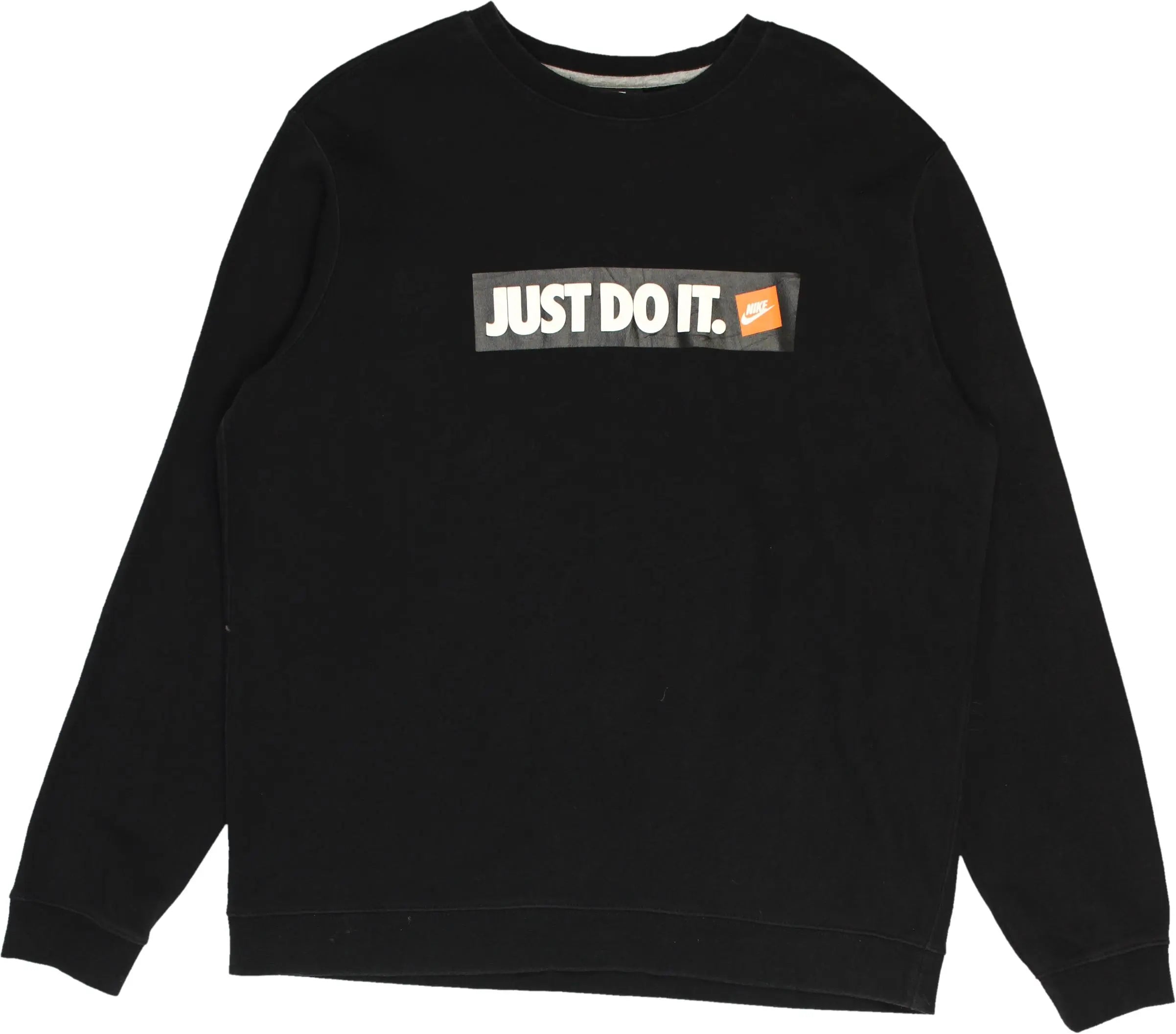 Nike - Black Nike sweater- ThriftTale.com - Vintage and second handclothing