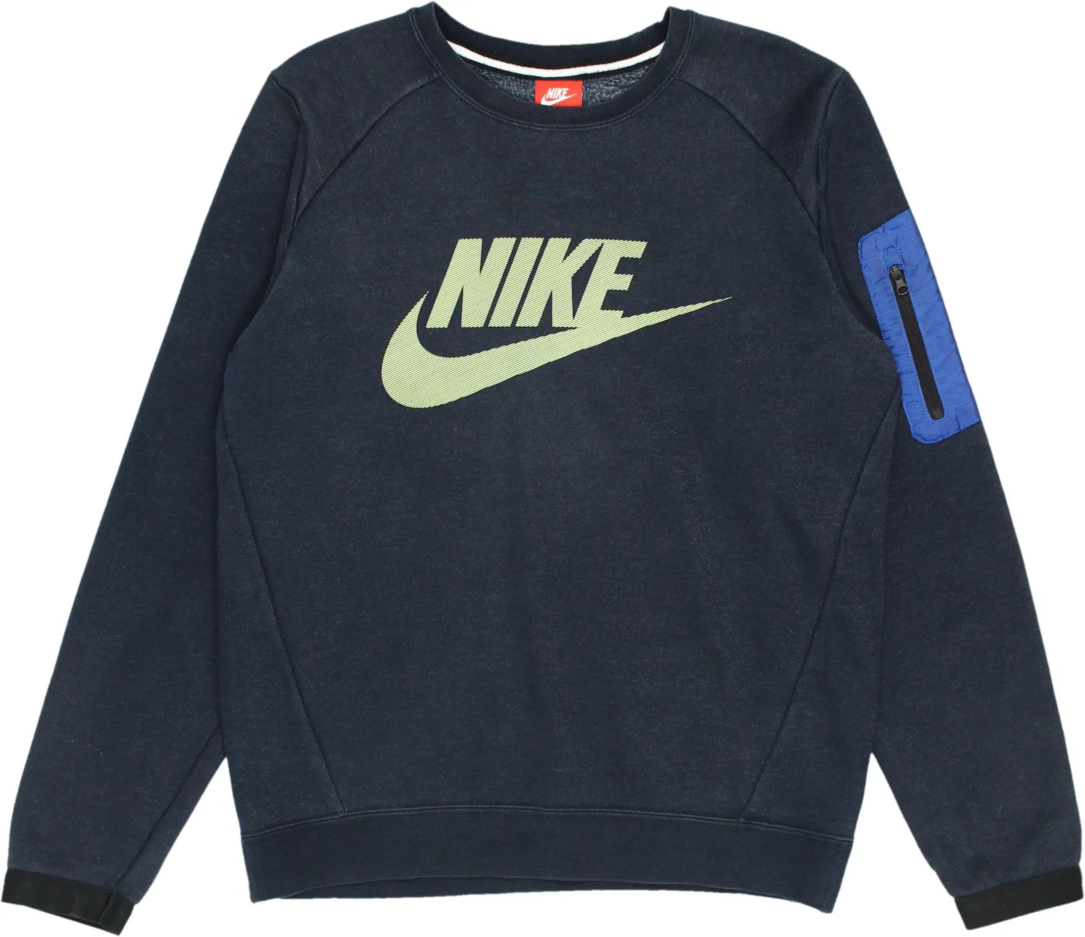 Nike - Sweater by Nike- ThriftTale.com - Vintage and second handclothing
