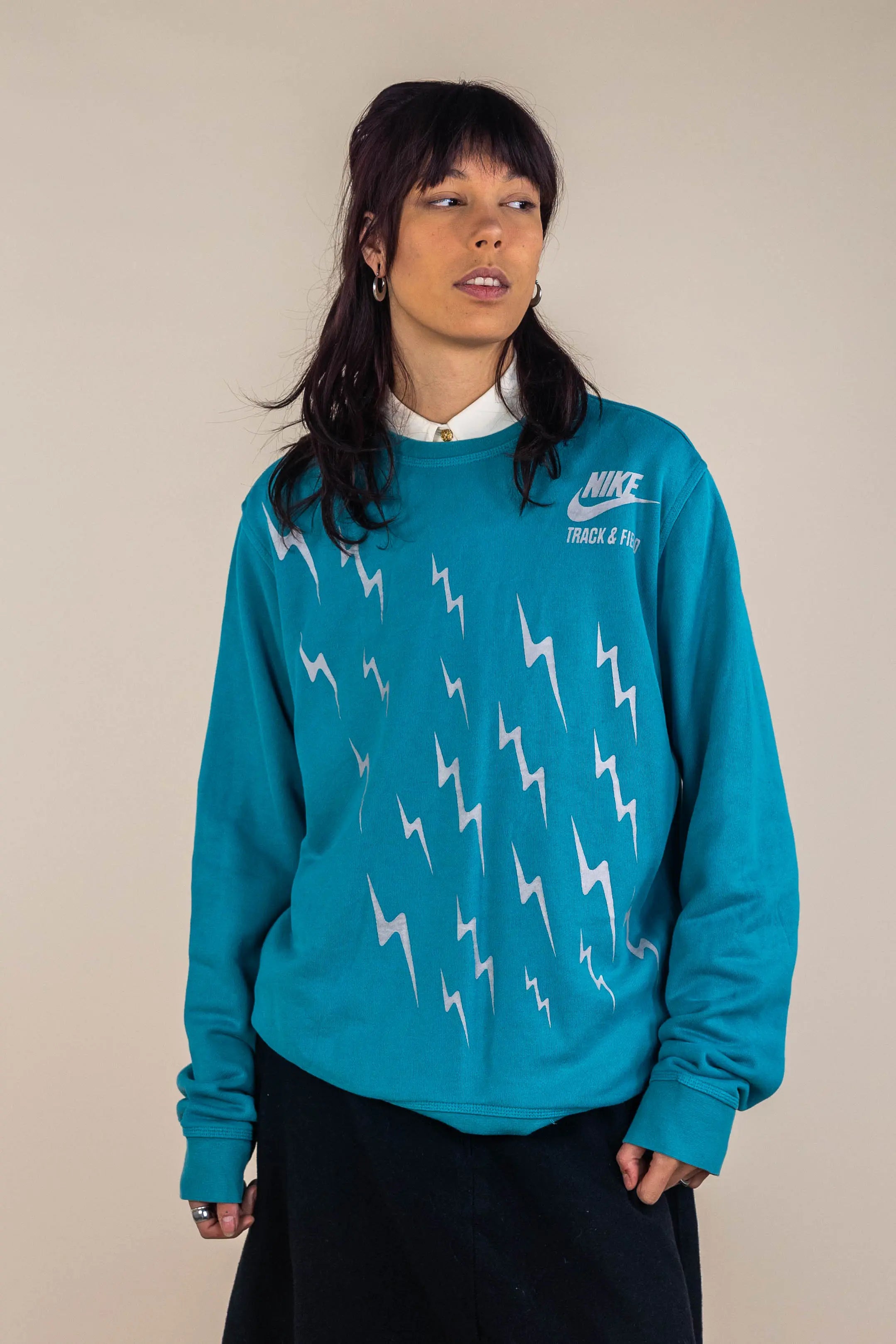 Nike - Turquoise Crew Neck Sweater by Nike- ThriftTale.com - Vintage and second handclothing