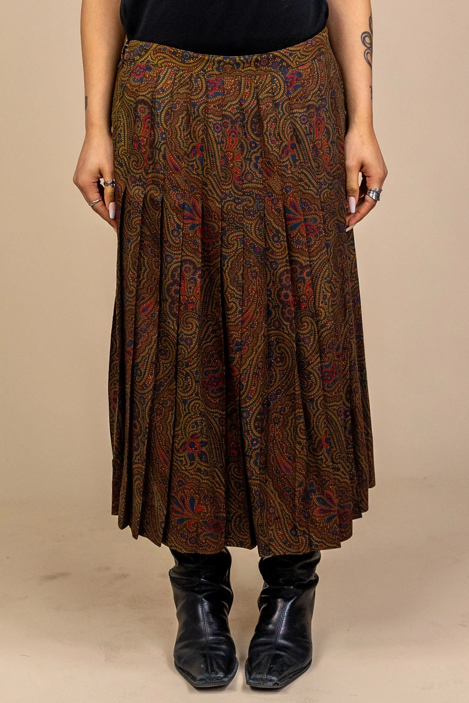 Pedraglio - Vintage 80s Wool Pleated Skirt- ThriftTale.com - Vintage and second handclothing