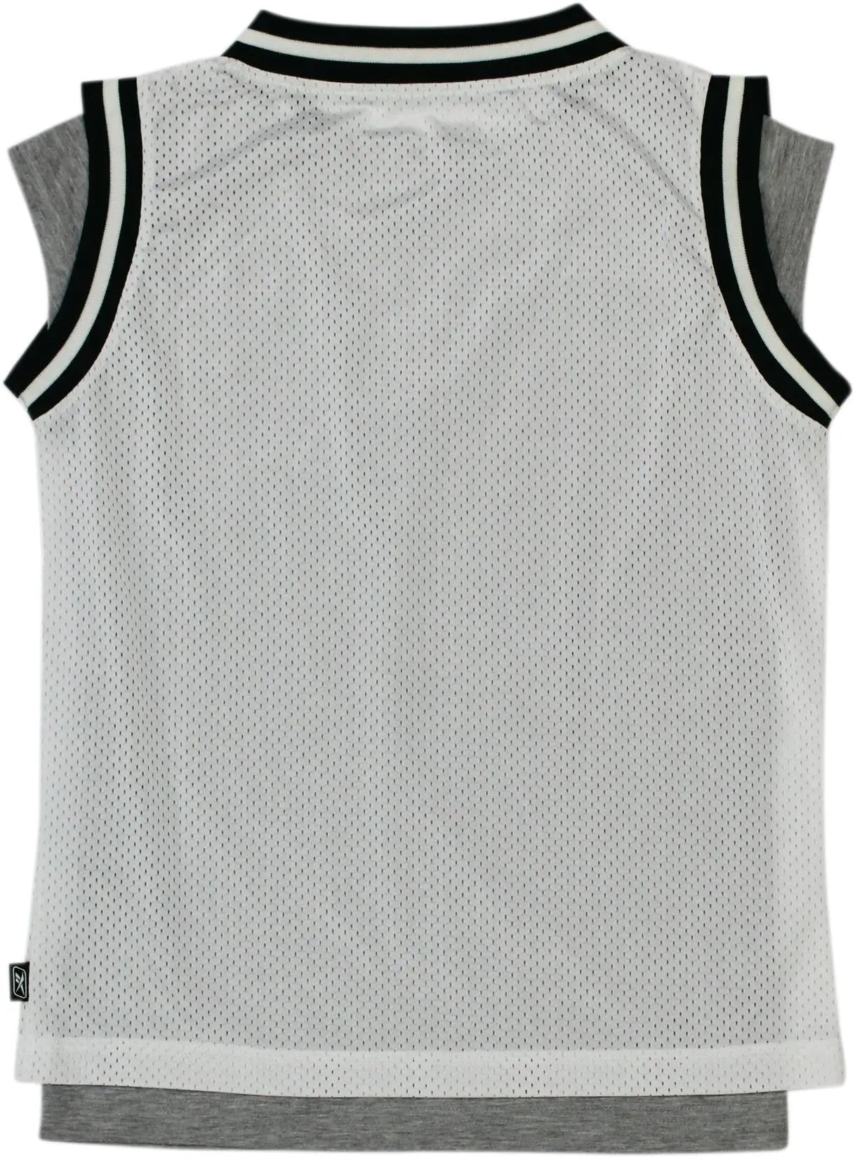Reebok - White Football Singlet by Reebok- ThriftTale.com - Vintage and second handclothing