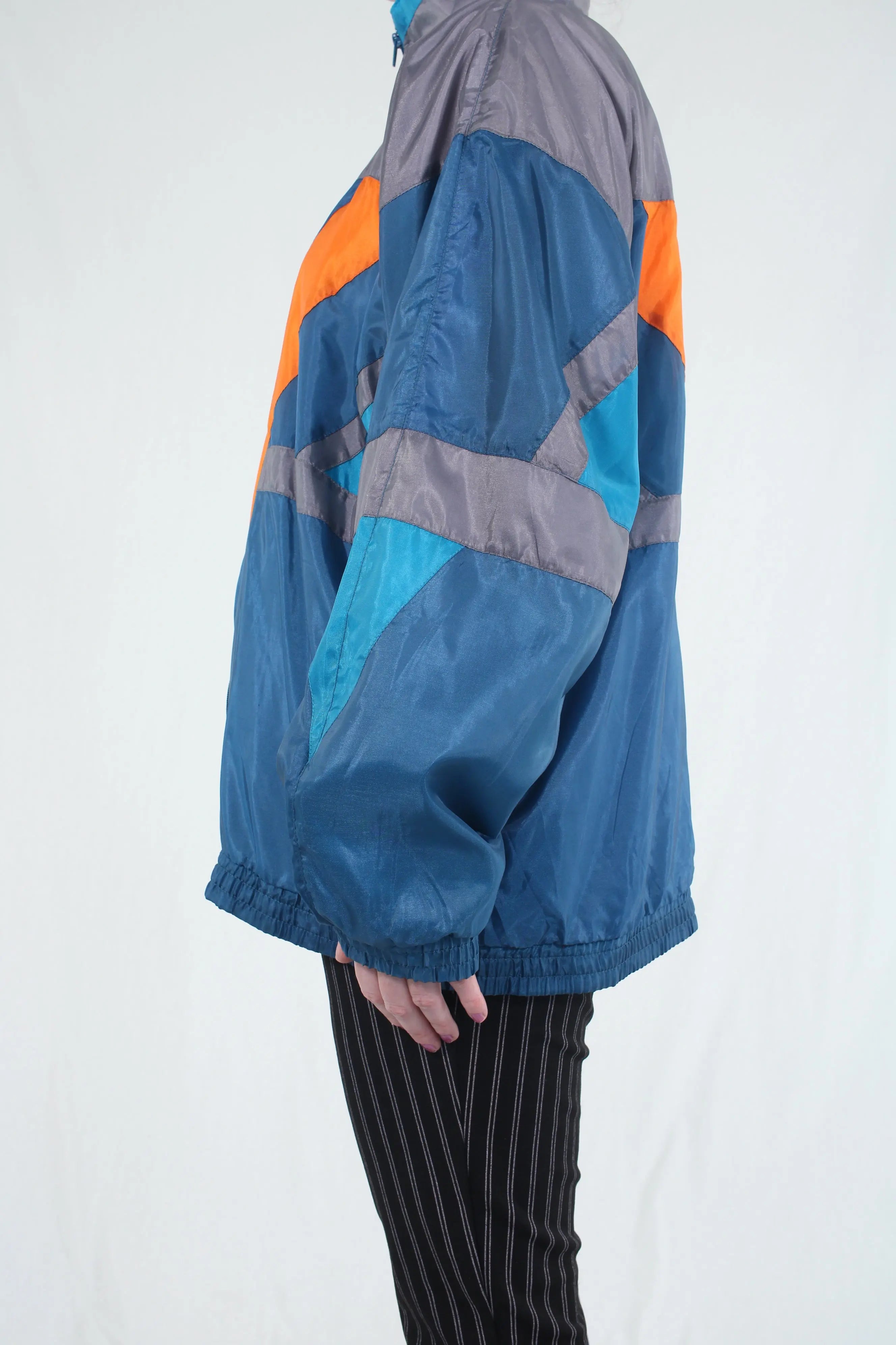 Thomas Philipps - 90s Windbreaker- ThriftTale.com - Vintage and second handclothing