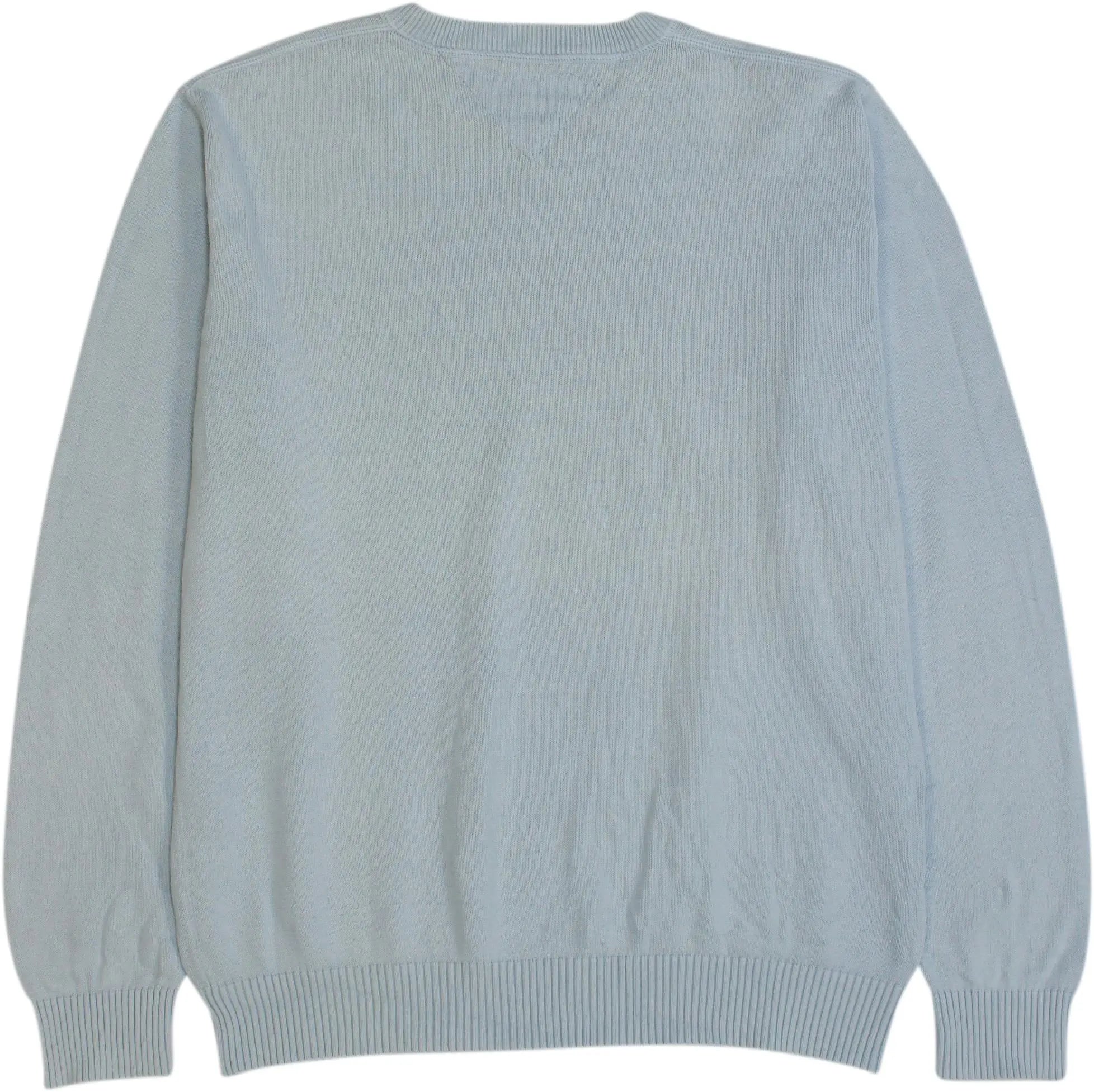Tommy Hilfiger - Pastel Blue Sweater by Tommy Hilfiger- ThriftTale.com - Vintage and second handclothing