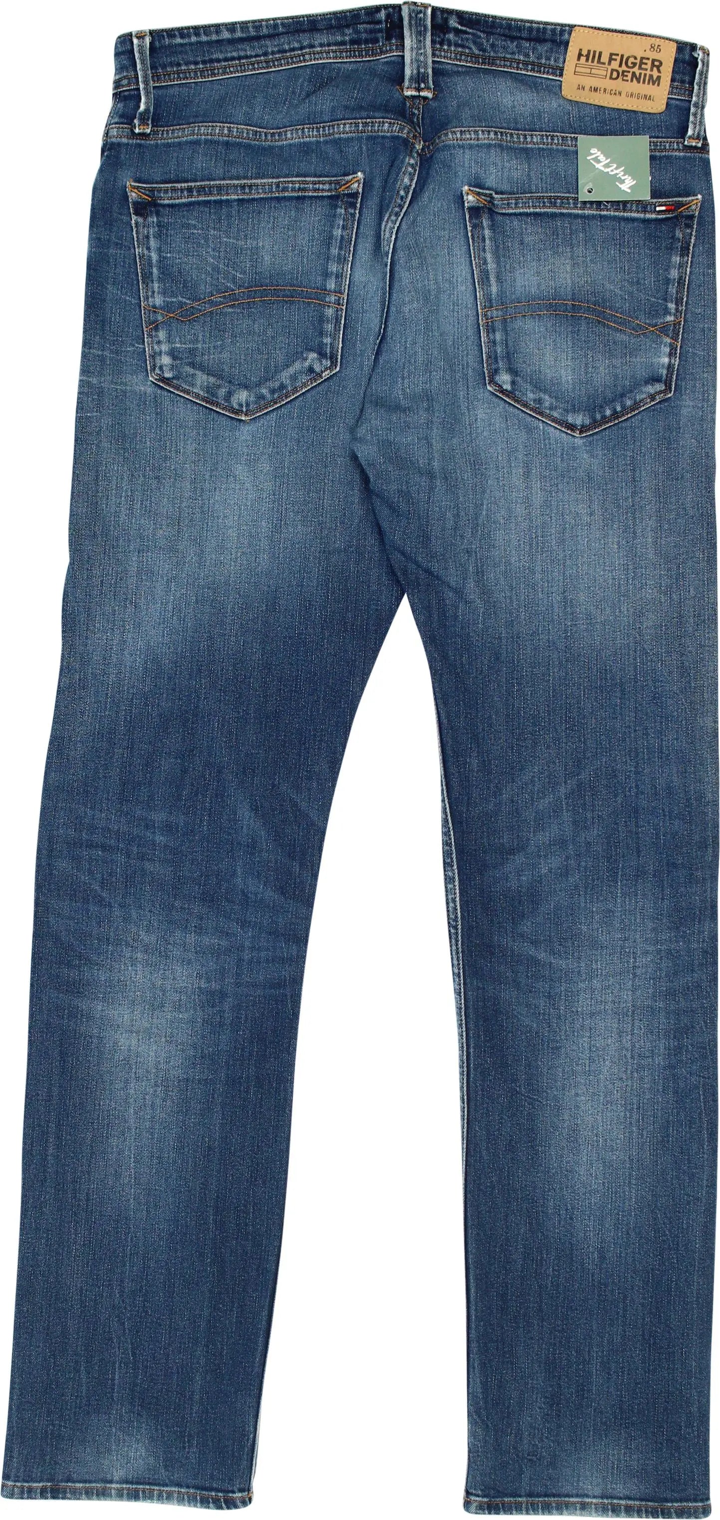 Tommy Hilfiger - Slim Fit Jeans- ThriftTale.com - Vintage and second handclothing
