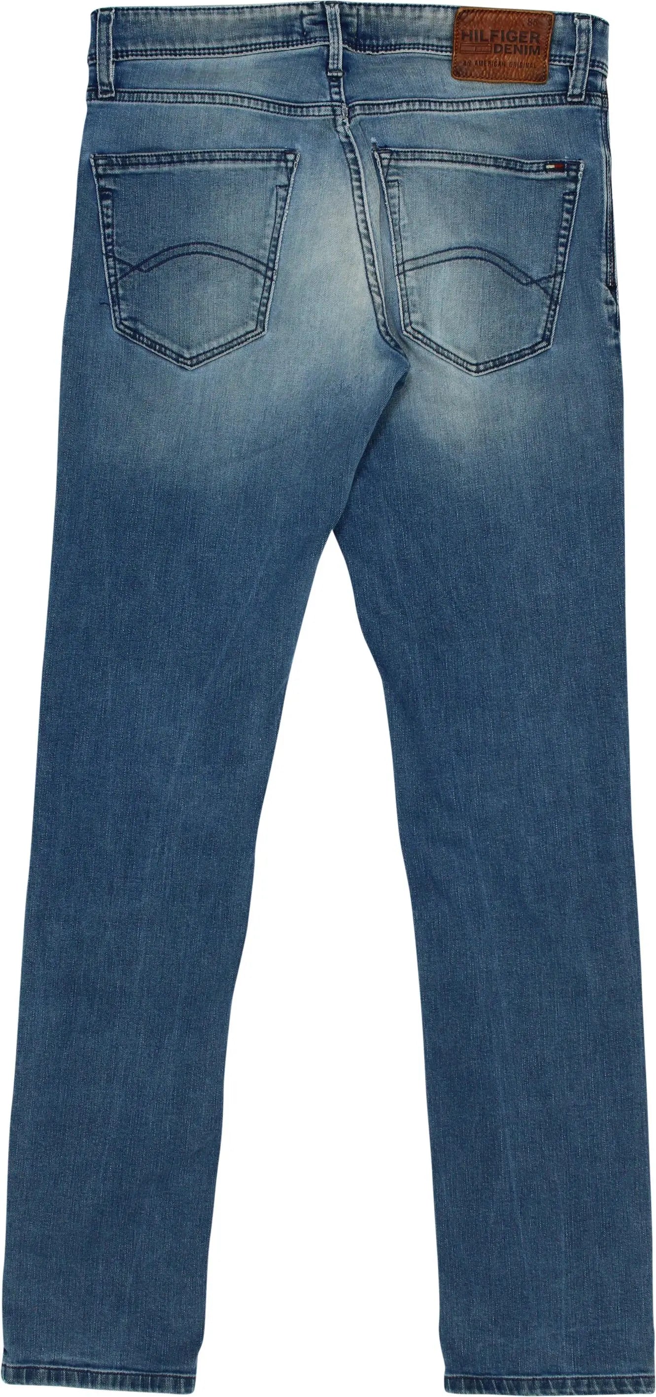 Tommy Hilfiger - Tommy Hilfiger Scanton Skinny Fit Jeans- ThriftTale.com - Vintage and second handclothing