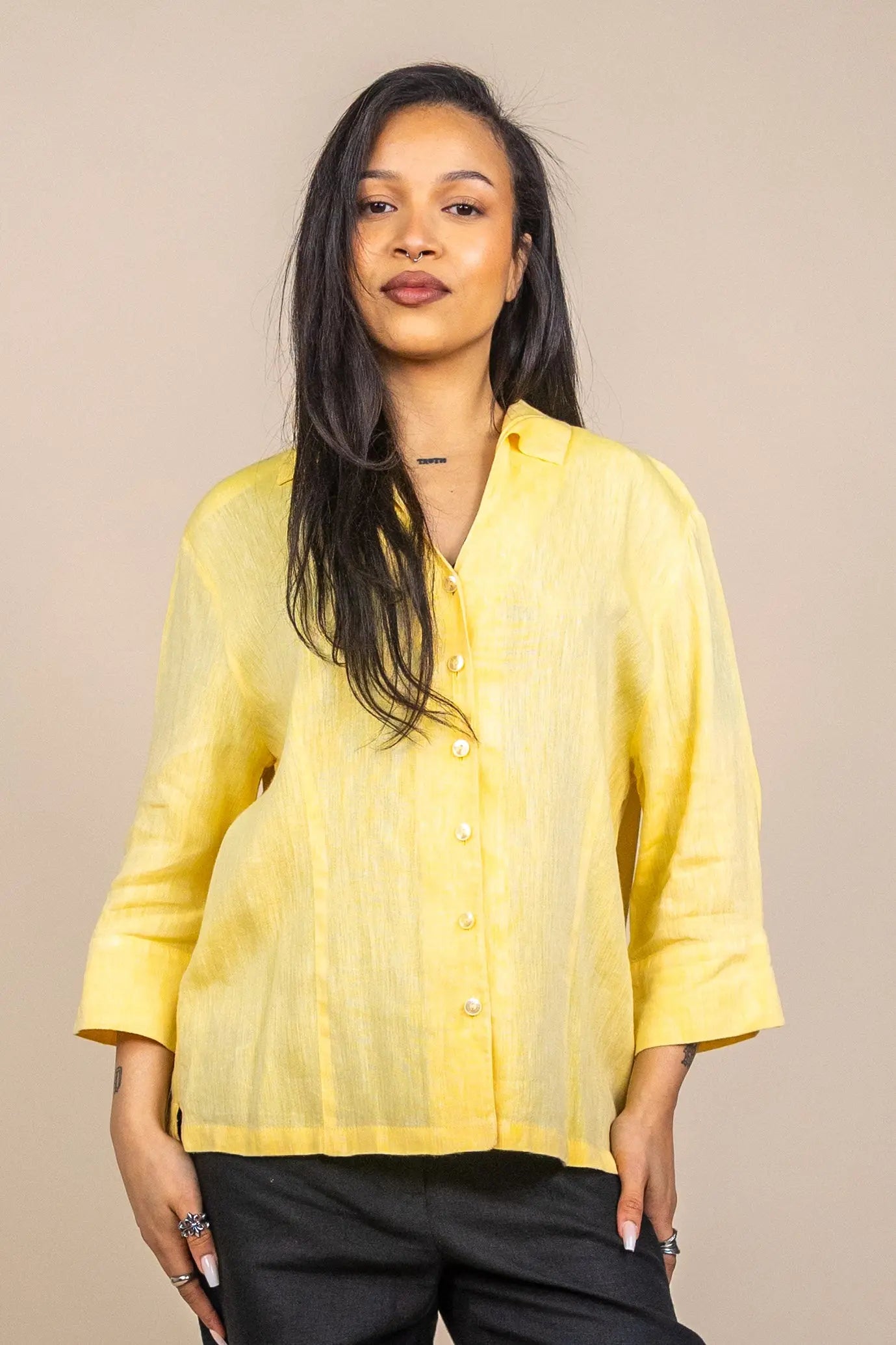 Tru - Yellow Shirt with Low Neckline & Shoulder Pads- ThriftTale.com - Vintage and second handclothing