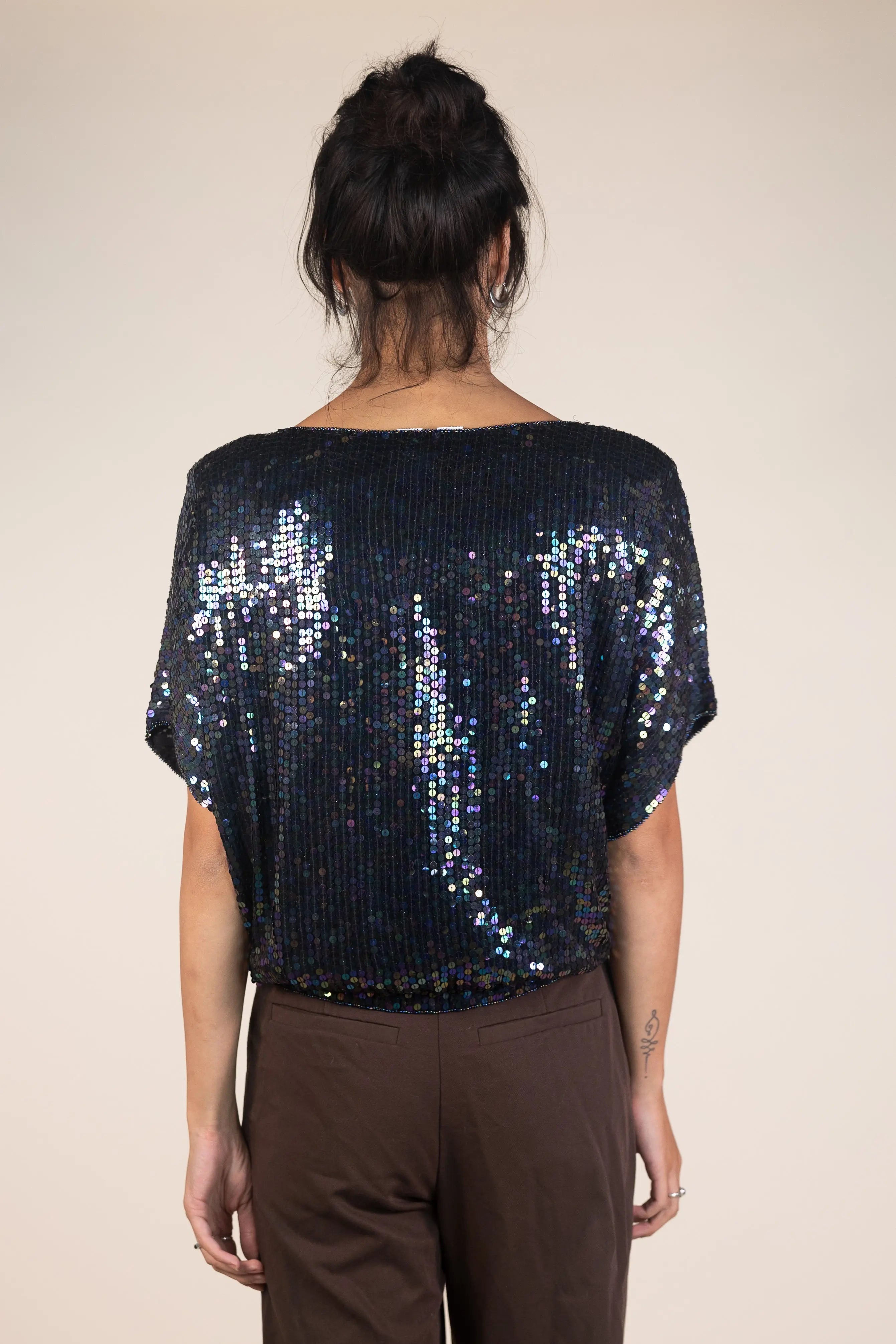 Unknown - 80s Silk Sequin Short Sleeve Top- ThriftTale.com - Vintage and second handclothing