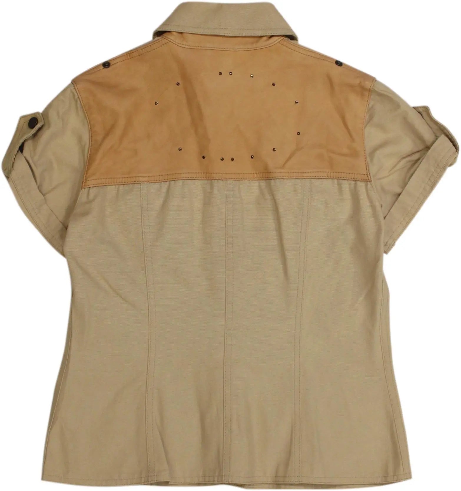 Unknown - Beige Blouse With Leather Pockets- ThriftTale.com - Vintage and second handclothing